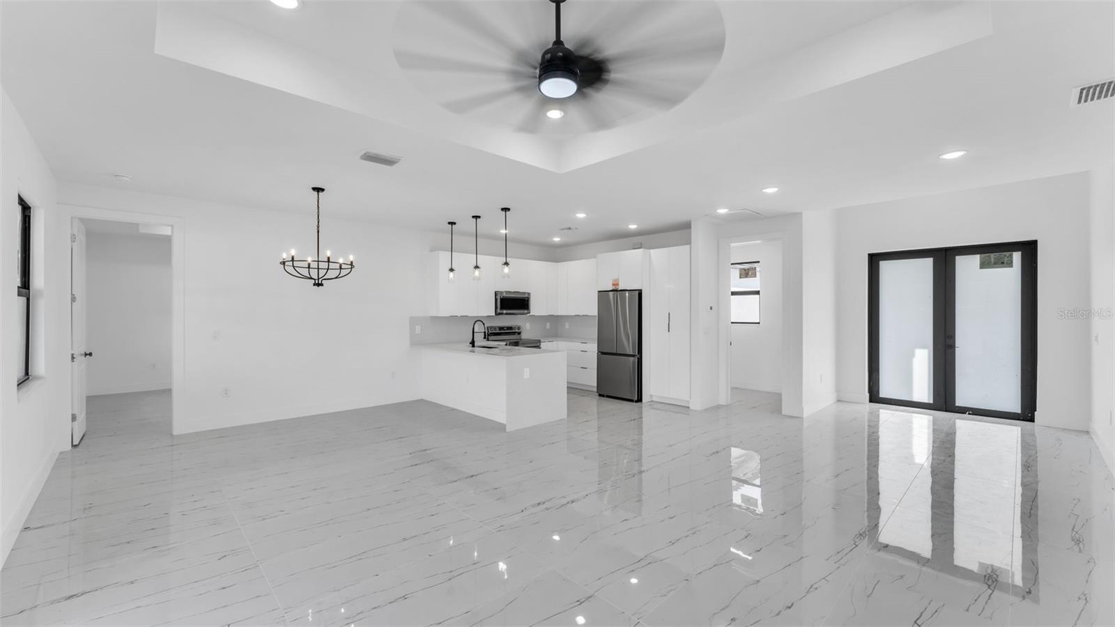 907 CHAPLIN AVE, LEHIGH ACRES, FL, 33971