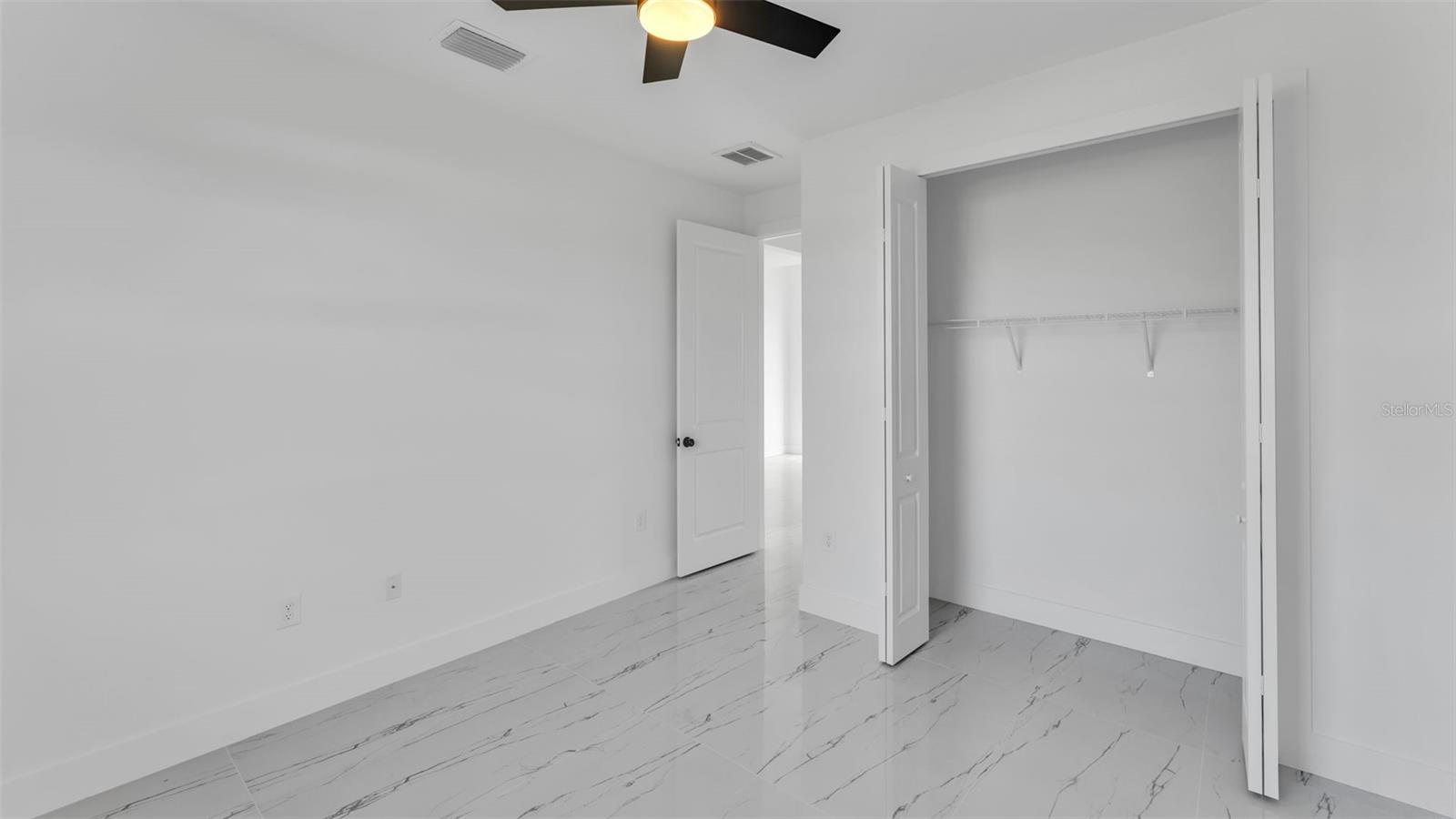 907 CHAPLIN AVE, LEHIGH ACRES, FL, 33971