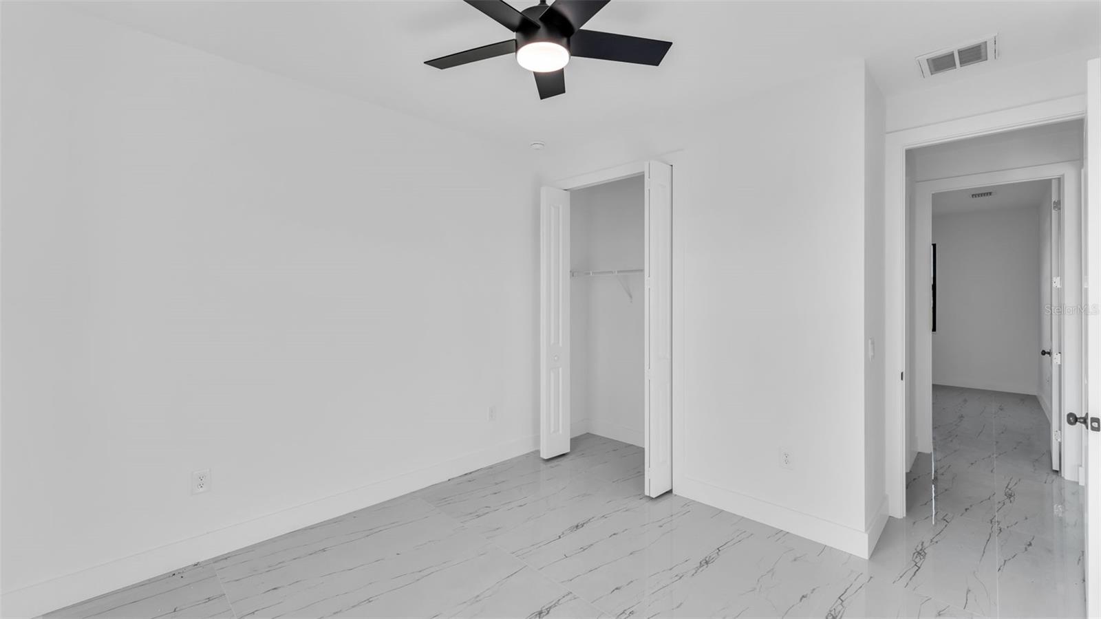 907 CHAPLIN AVE, LEHIGH ACRES, FL, 33971