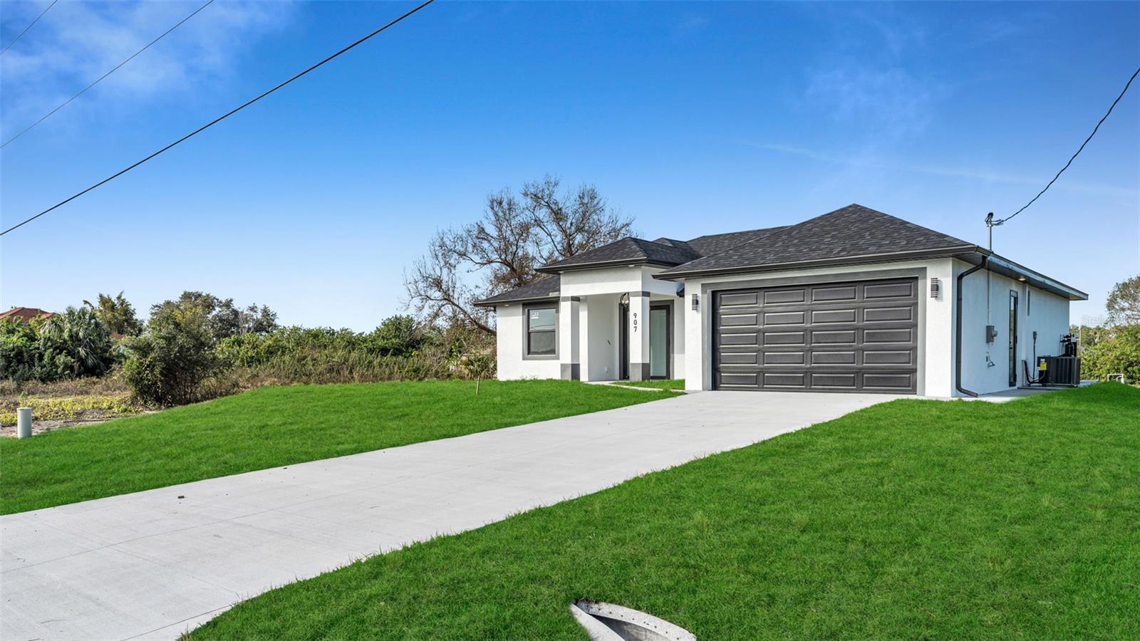 907 CHAPLIN AVE, LEHIGH ACRES, FL, 33971