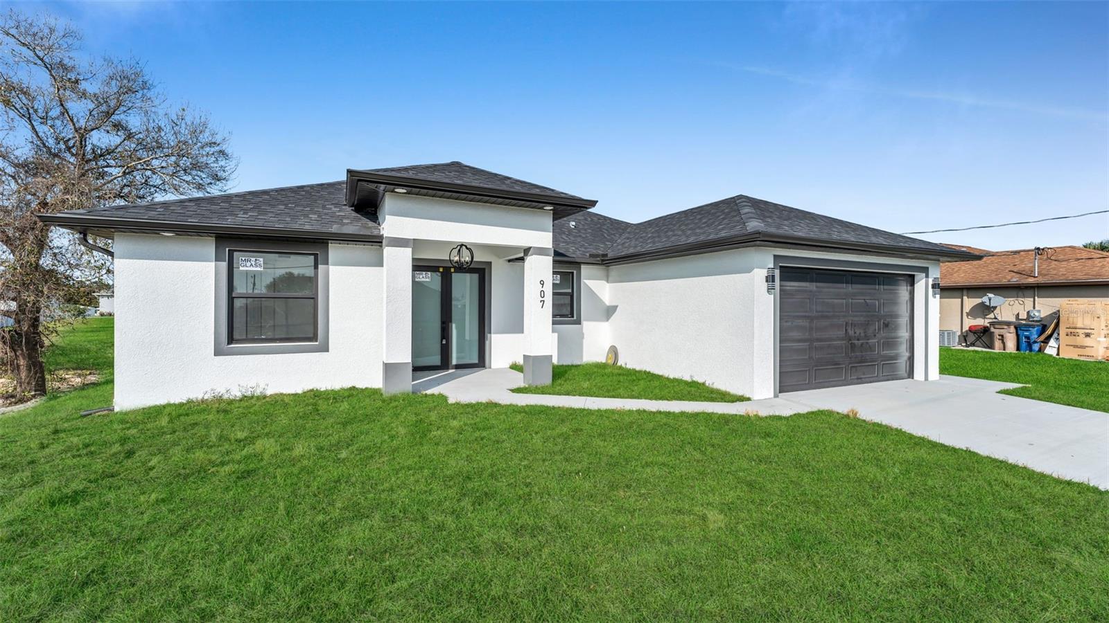 907 CHAPLIN AVE, LEHIGH ACRES, FL, 33971