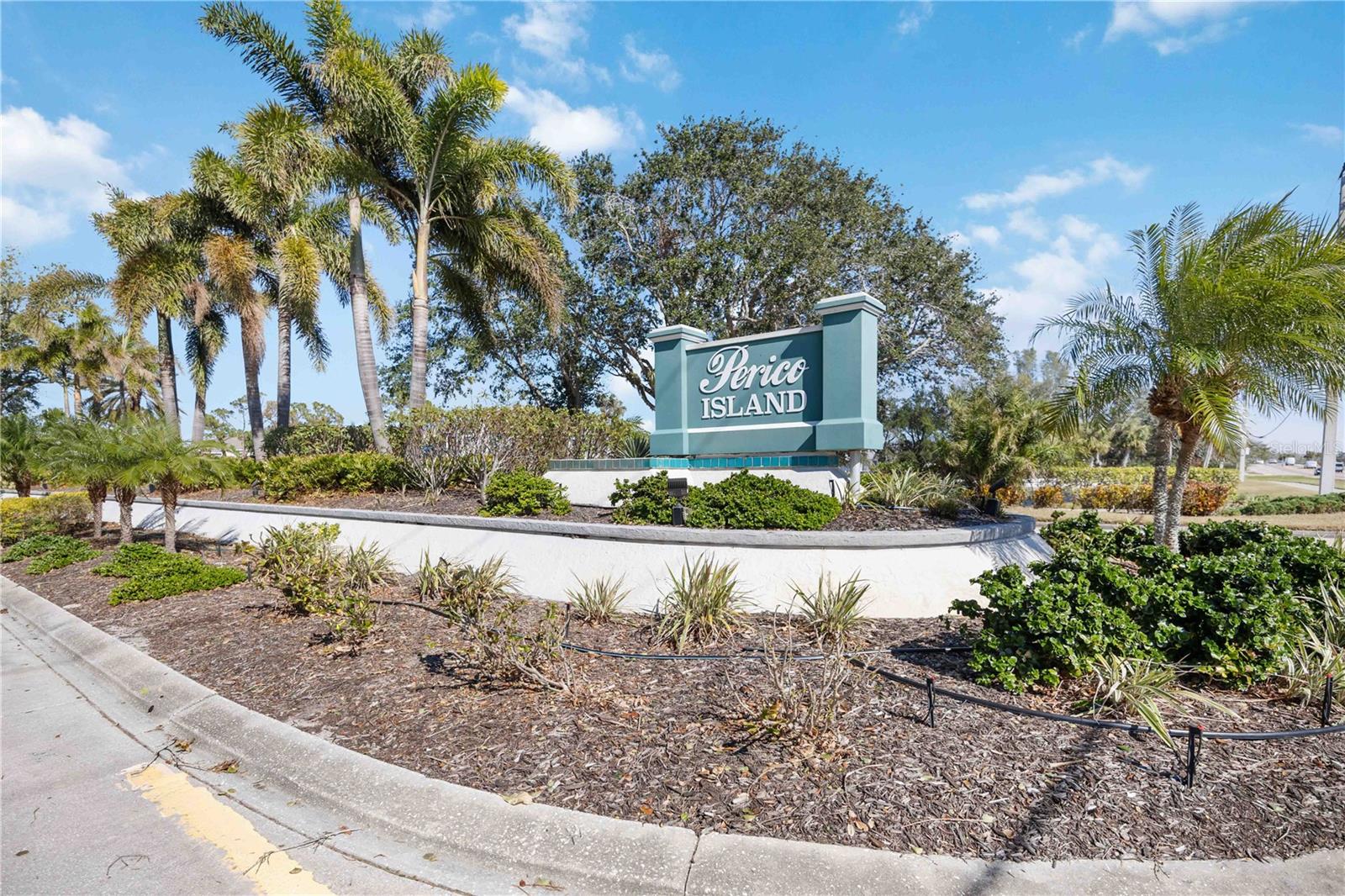 11124 SANCTUARY DR, BRADENTON, FL, 34209