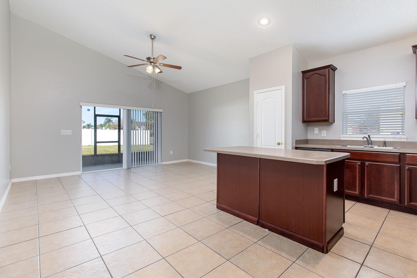 403 MARATHON LN, SANFORD, FL, 32771