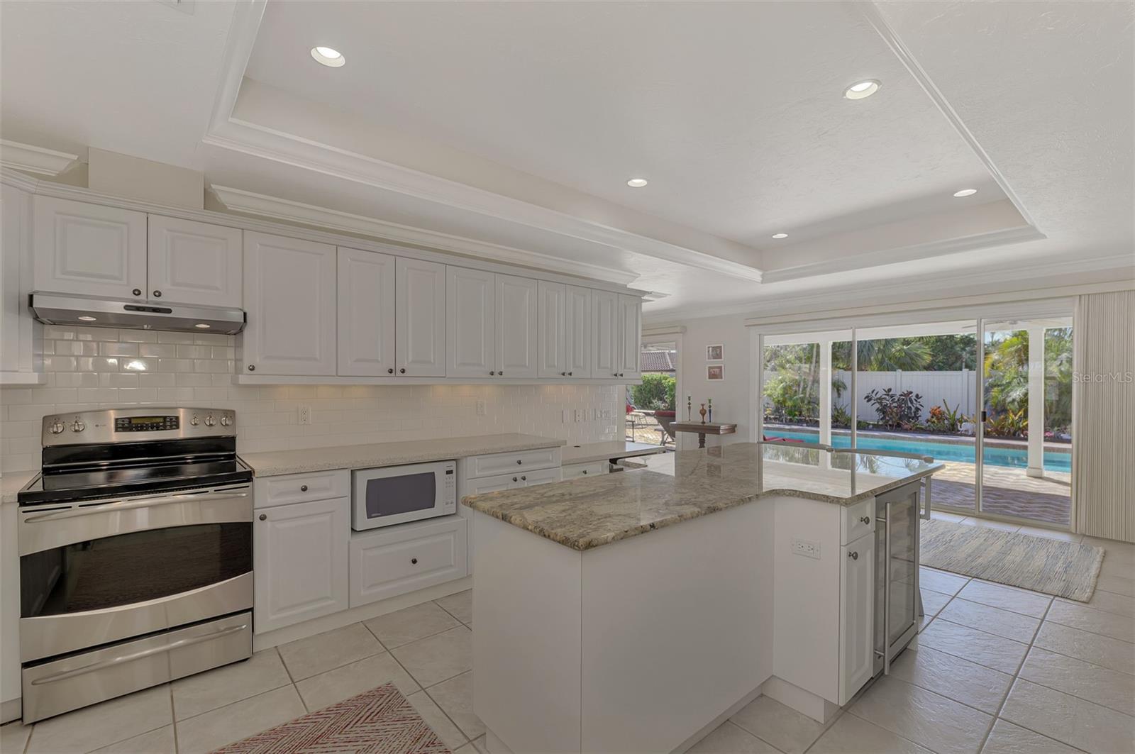 531 N SPOONBILL DR, SARASOTA, FL, 34236