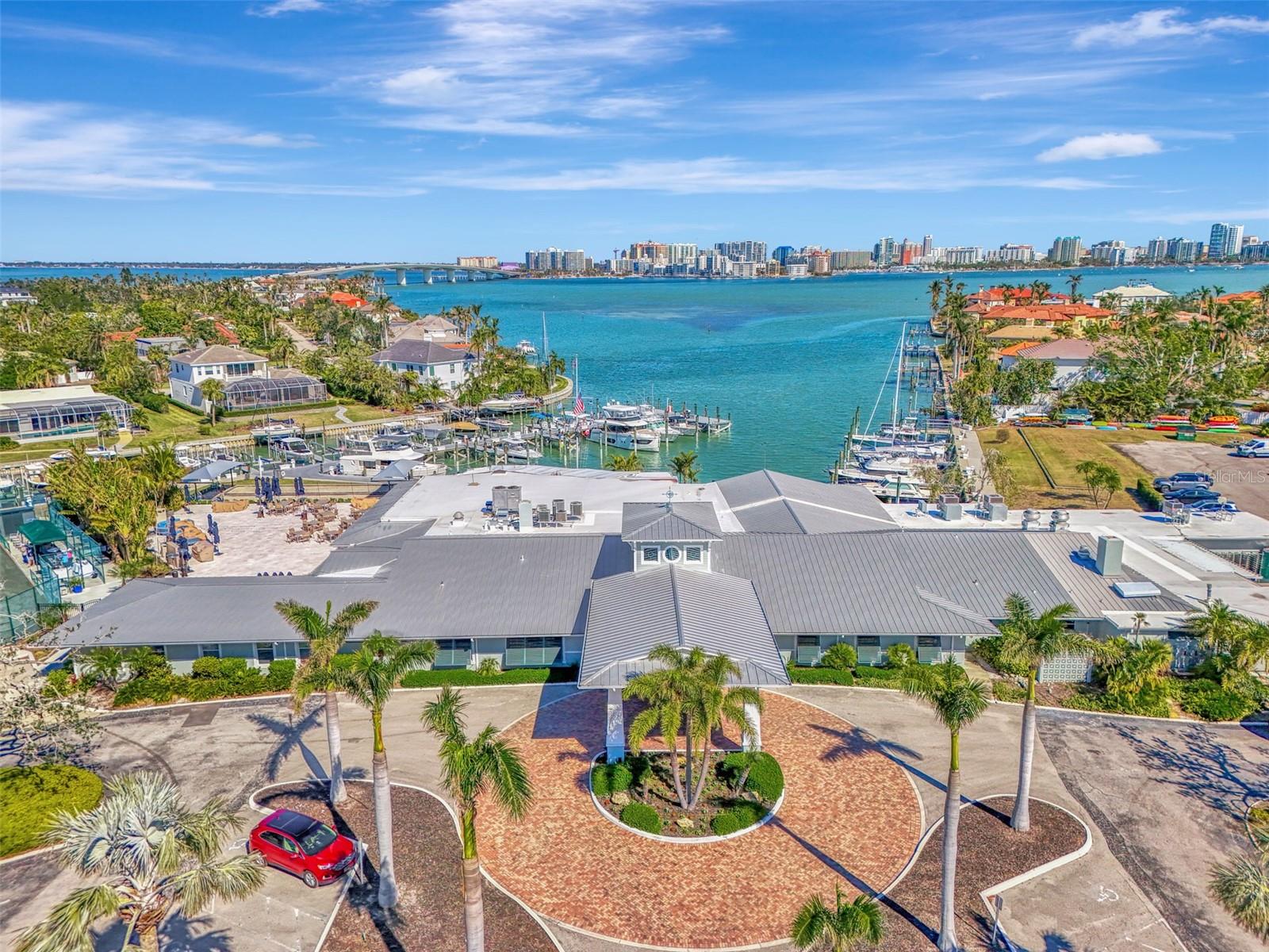 531 N SPOONBILL DR, SARASOTA, FL, 34236