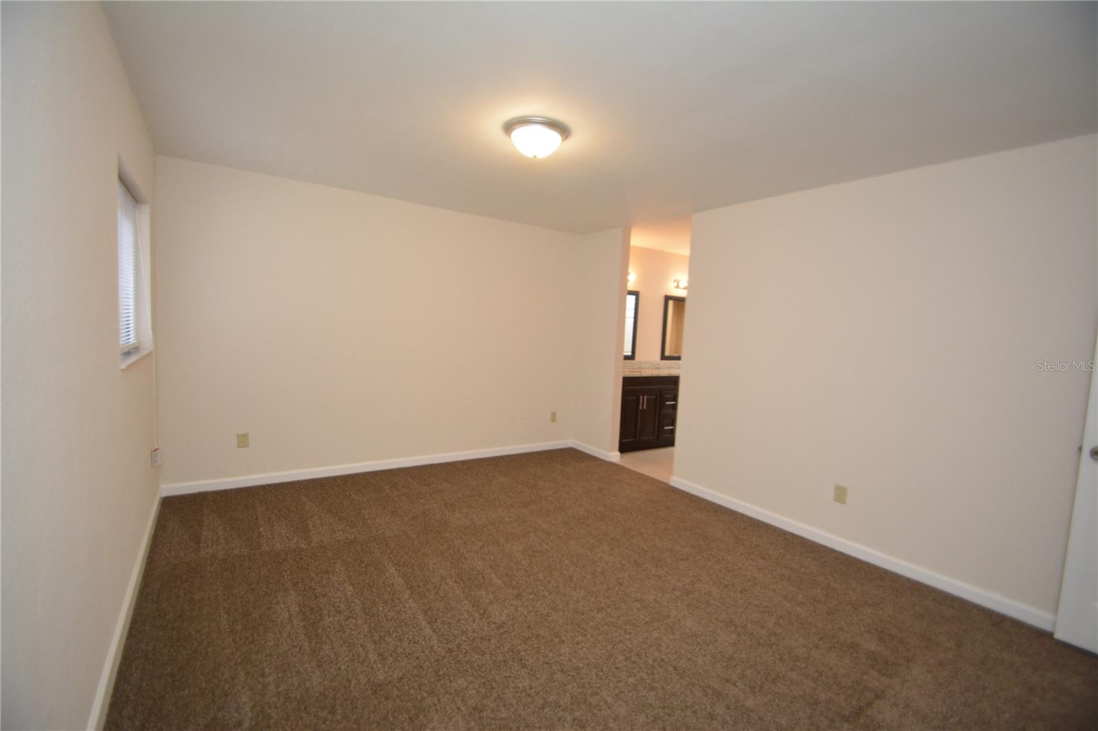 24 LAGO VISTA PL, PALM COAST, FL, 32164