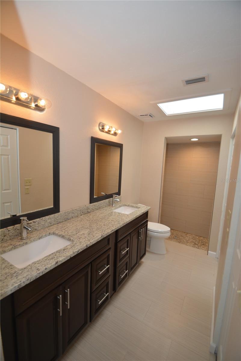 24 LAGO VISTA PL, PALM COAST, FL, 32164