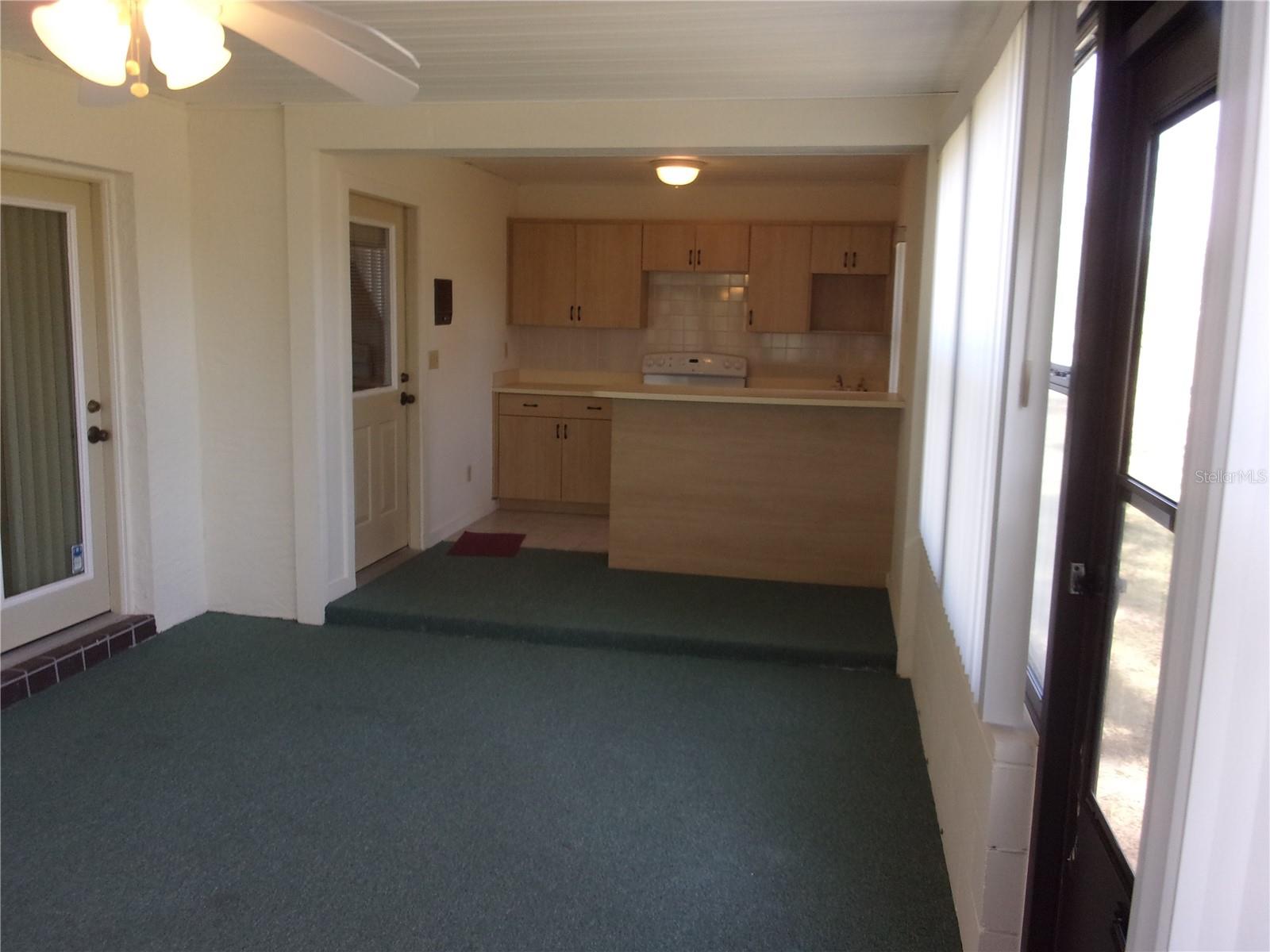 3736 FLORIDA RANCH BLVD, ZEPHYRHILLS, FL, 33541