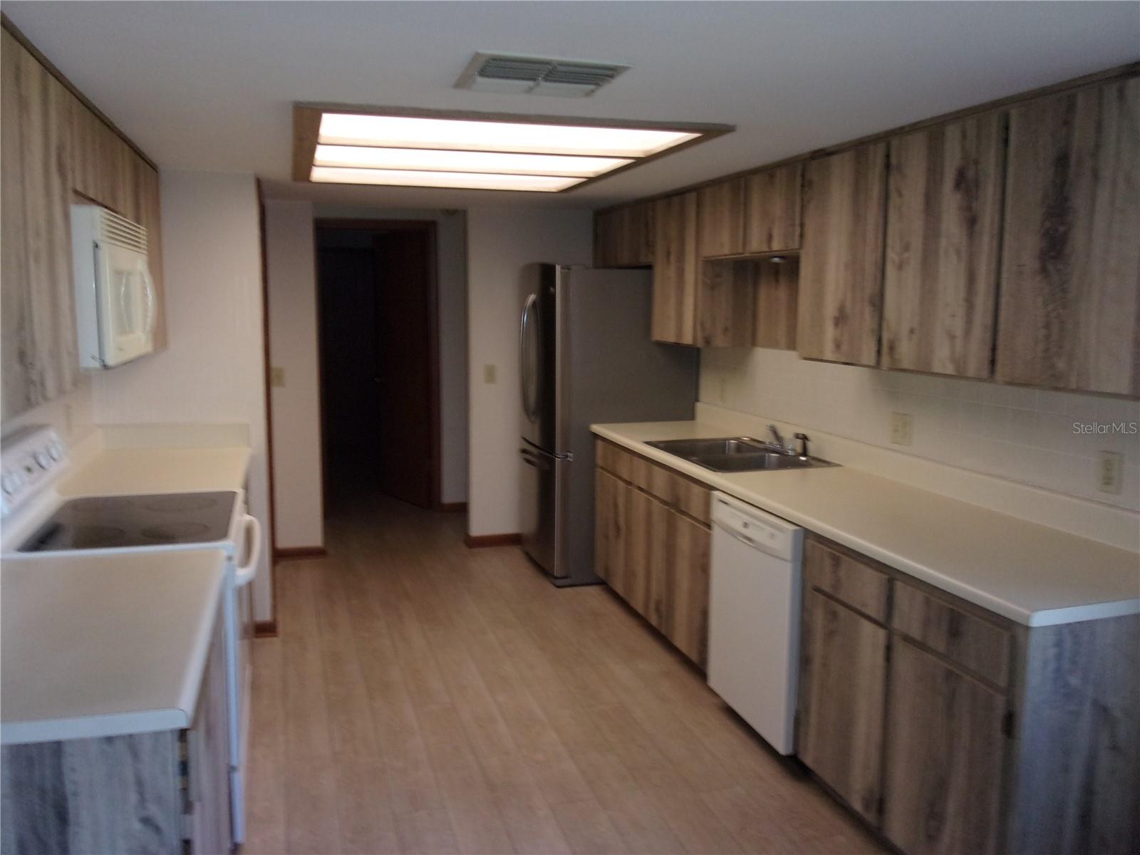 3736 FLORIDA RANCH BLVD, ZEPHYRHILLS, FL, 33541