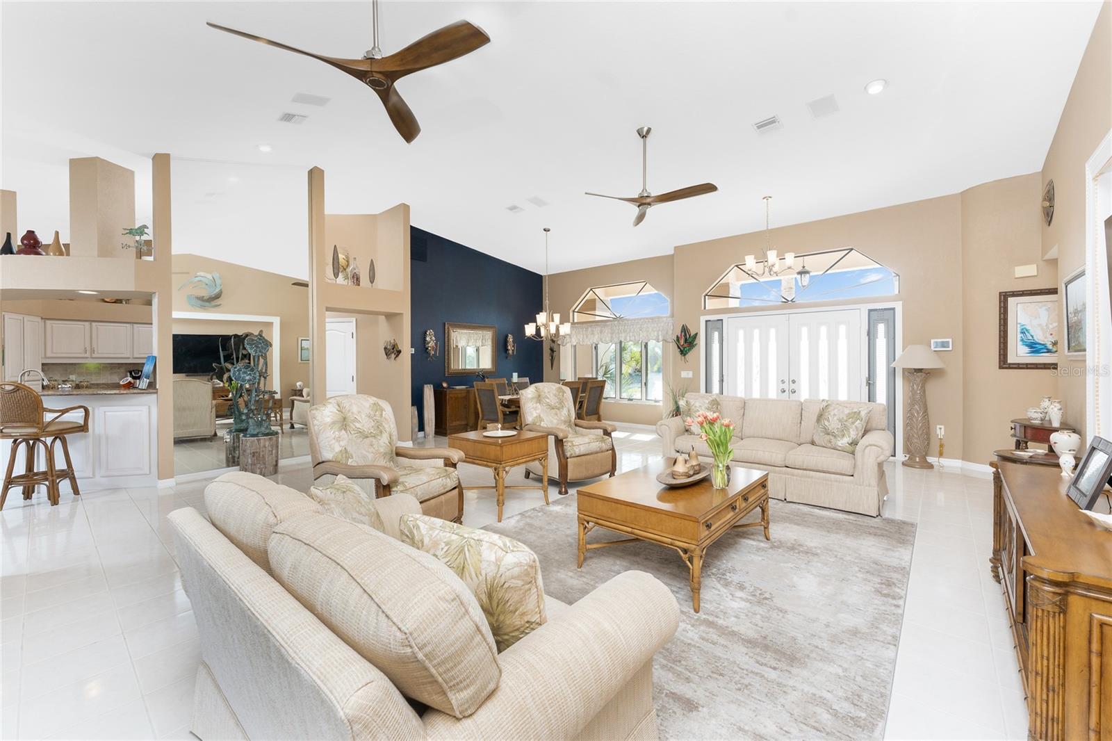 2748 SAINT THOMAS DR, PUNTA GORDA, FL, 33950