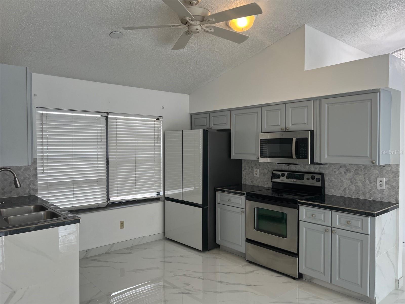 9142 SABAL PALM CIR, WINDERMERE, FL, 34786