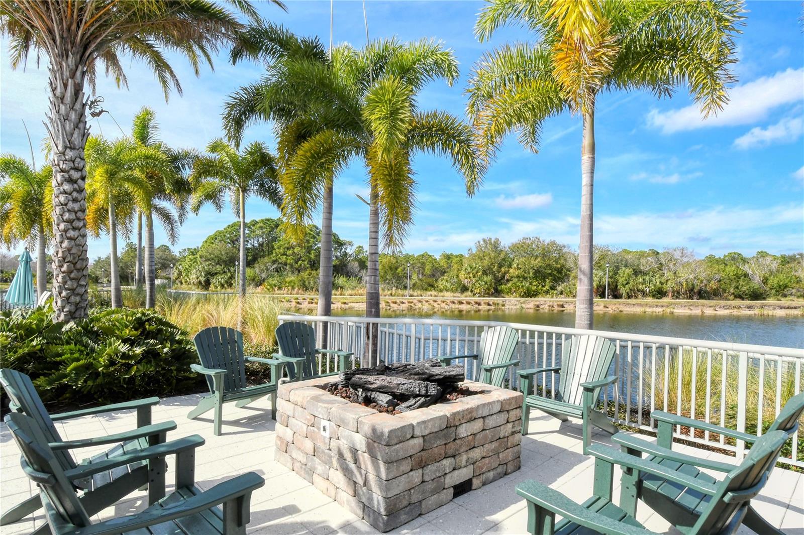 10510 BOARDWALK LOOP #404, LAKEWOOD RANCH, FL, 34202