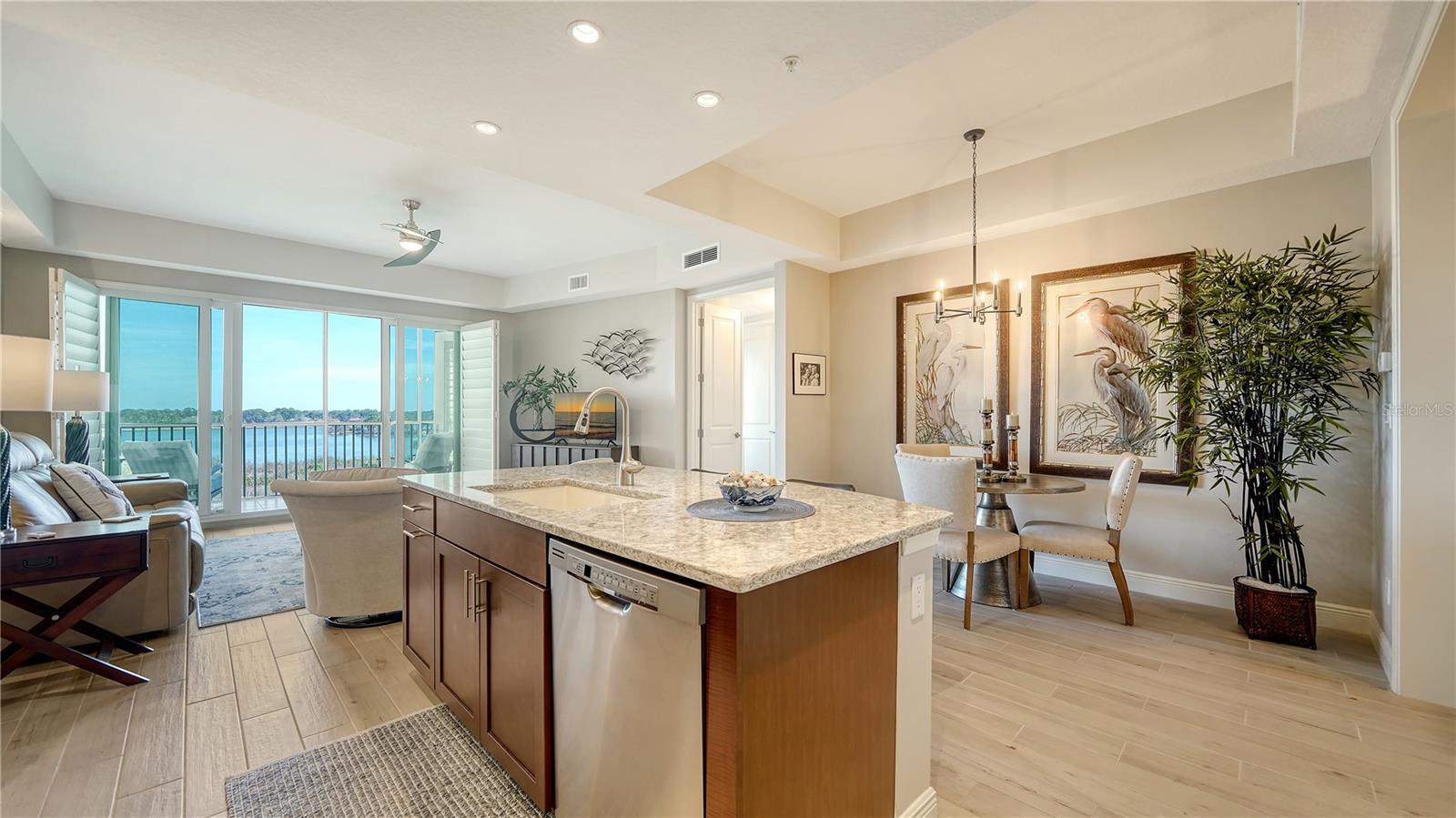 10510 BOARDWALK LOOP #404, LAKEWOOD RANCH, FL, 34202