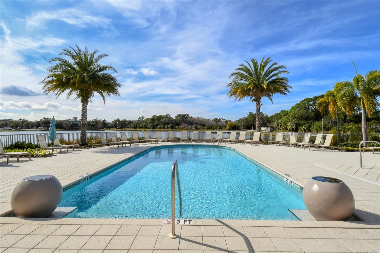 10510 BOARDWALK LOOP #404, LAKEWOOD RANCH, FL, 34202