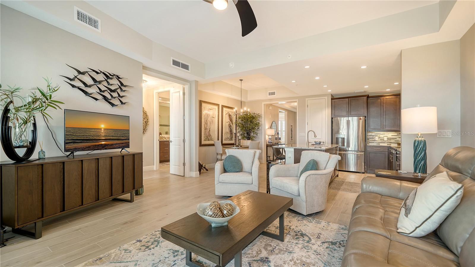 10510 BOARDWALK LOOP #404, LAKEWOOD RANCH, FL, 34202