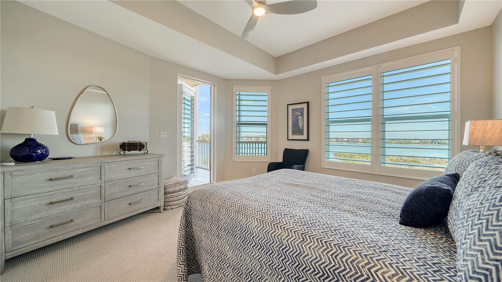 10510 BOARDWALK LOOP #404, LAKEWOOD RANCH, FL, 34202