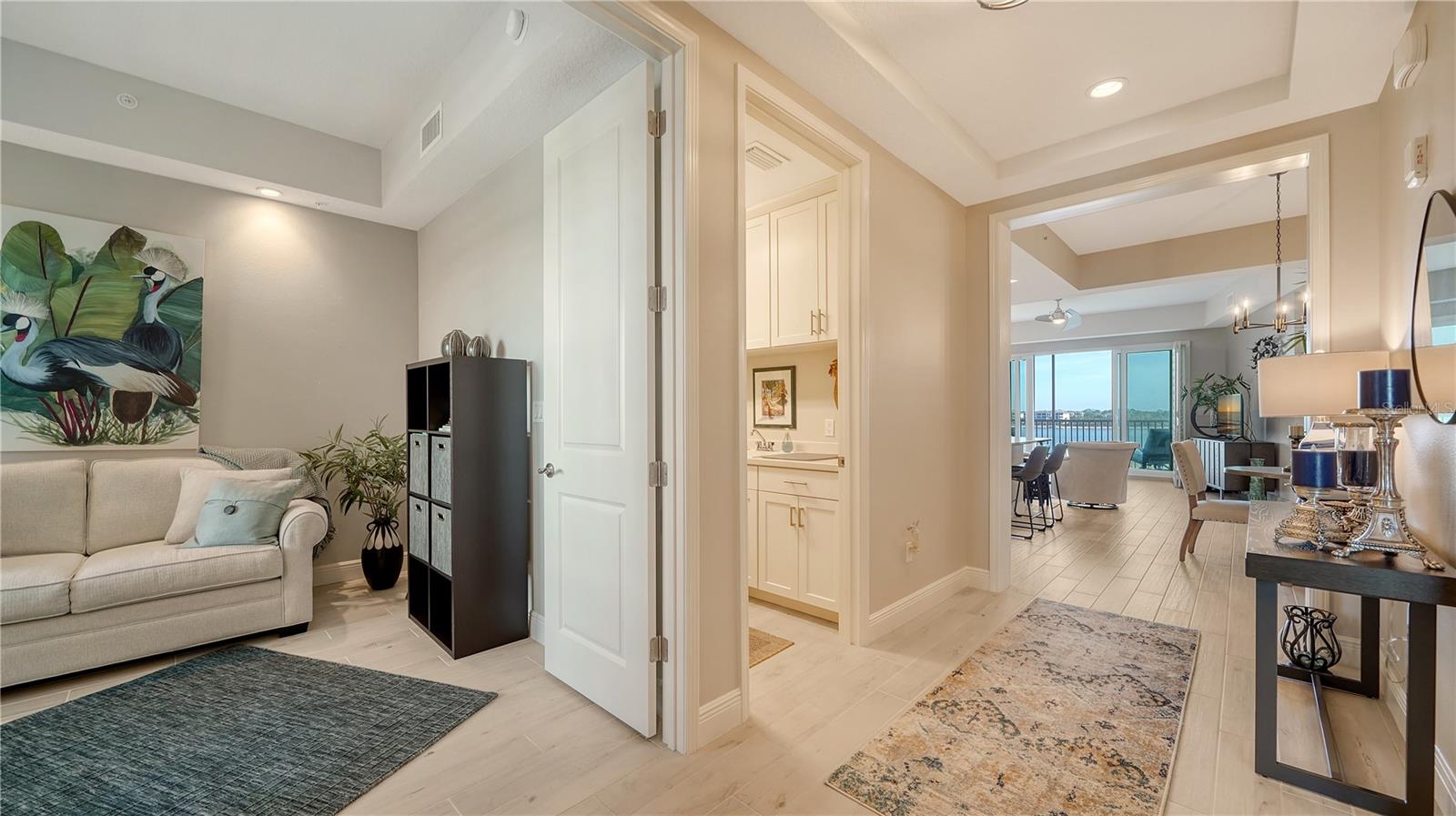 10510 BOARDWALK LOOP #404, LAKEWOOD RANCH, FL, 34202