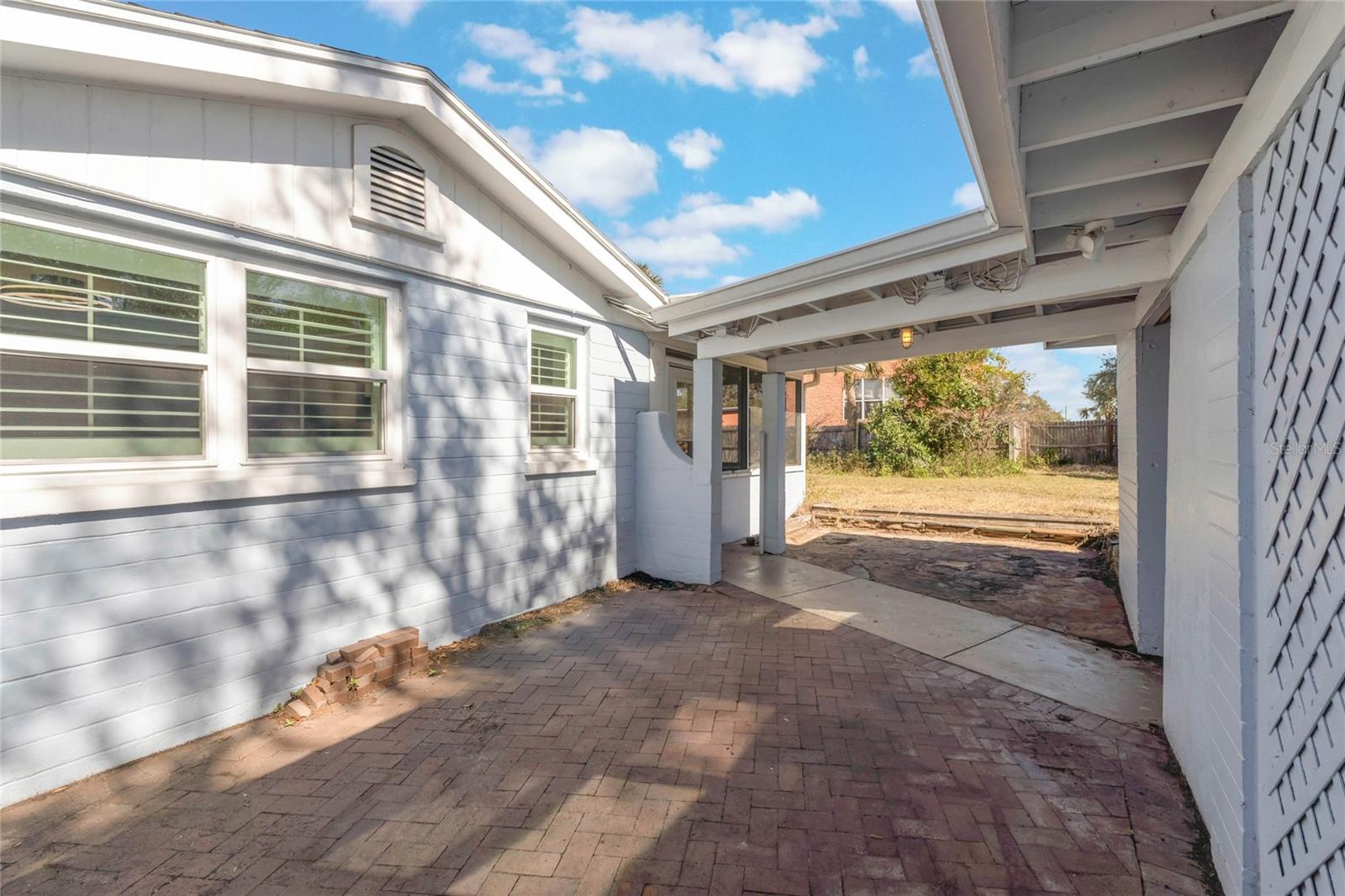 305 S HALIFAX DR, ORMOND BEACH, FL, 32176