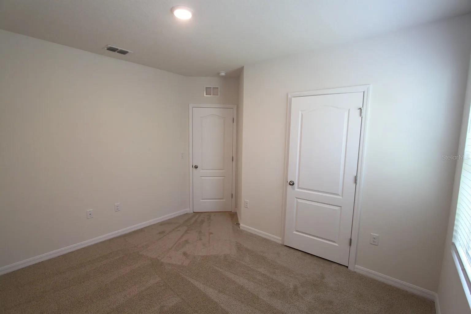 586 AUTUMN STREAM DR #1, AUBURNDALE, FL, 33823