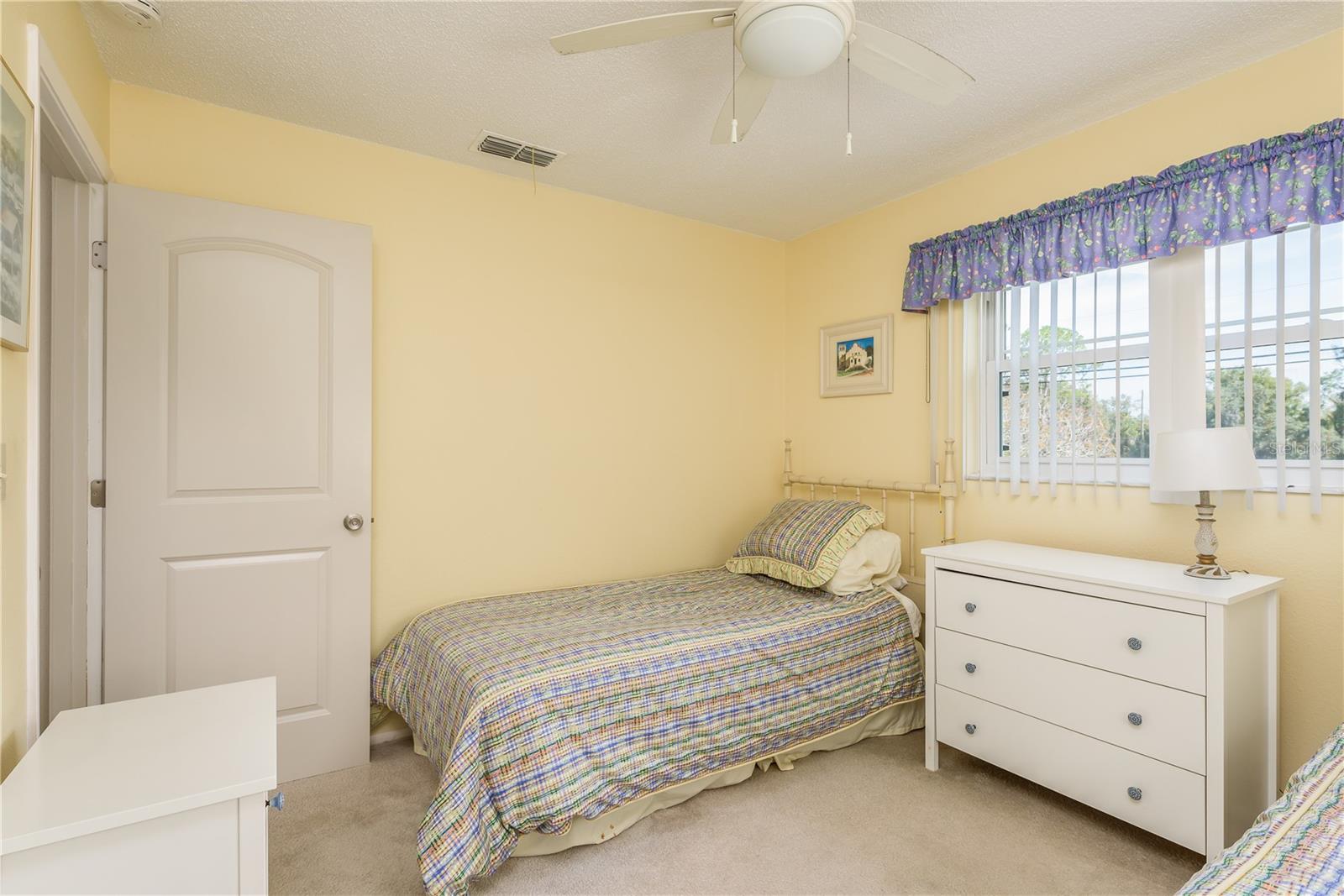 102 STAFFORD DR, PALM HARBOR, FL, 34684