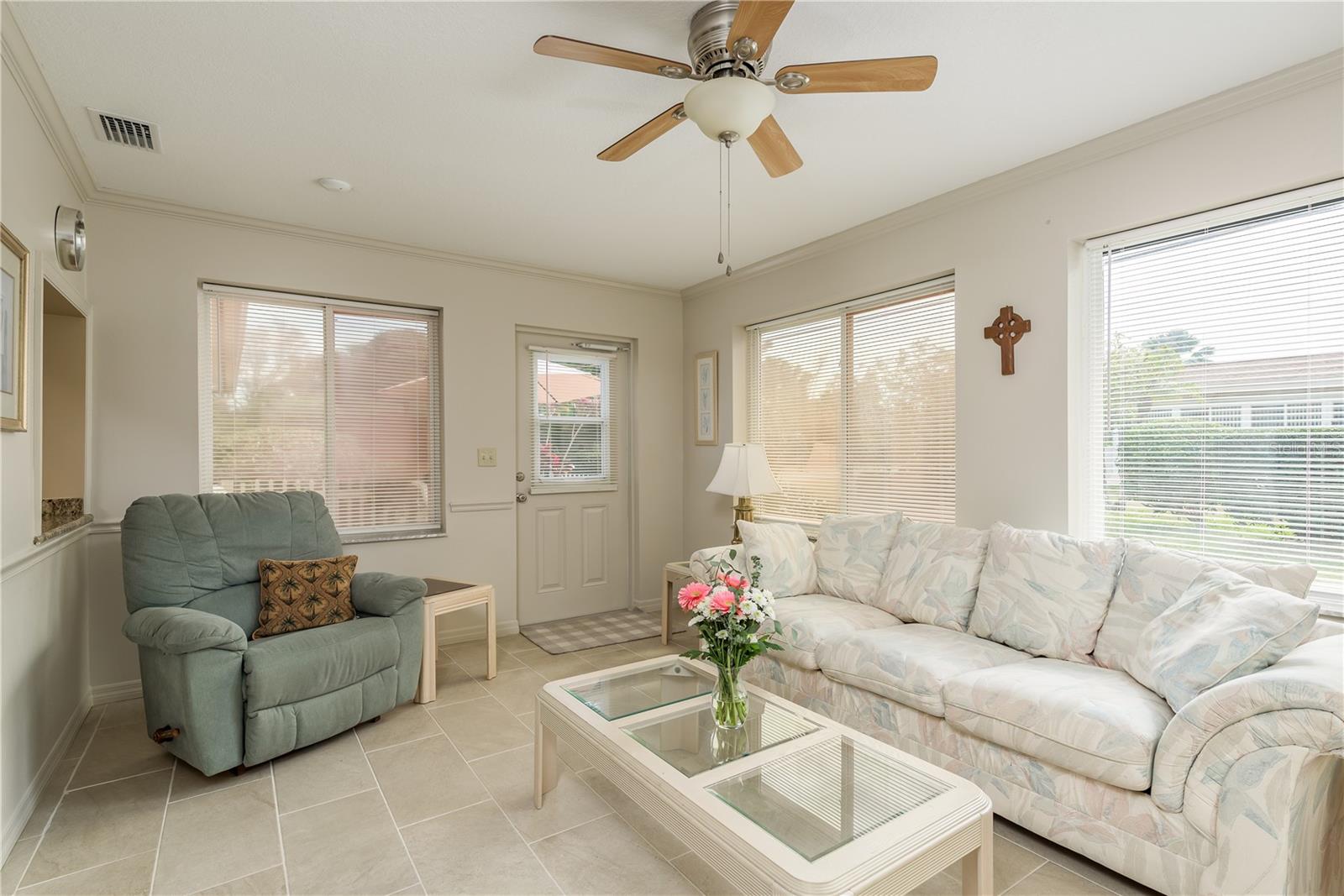 102 STAFFORD DR, PALM HARBOR, FL, 34684
