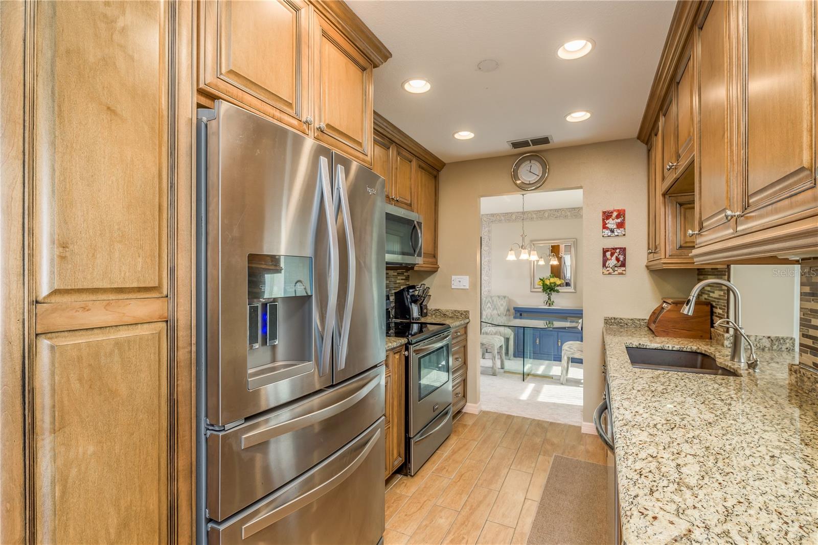 102 STAFFORD DR, PALM HARBOR, FL, 34684