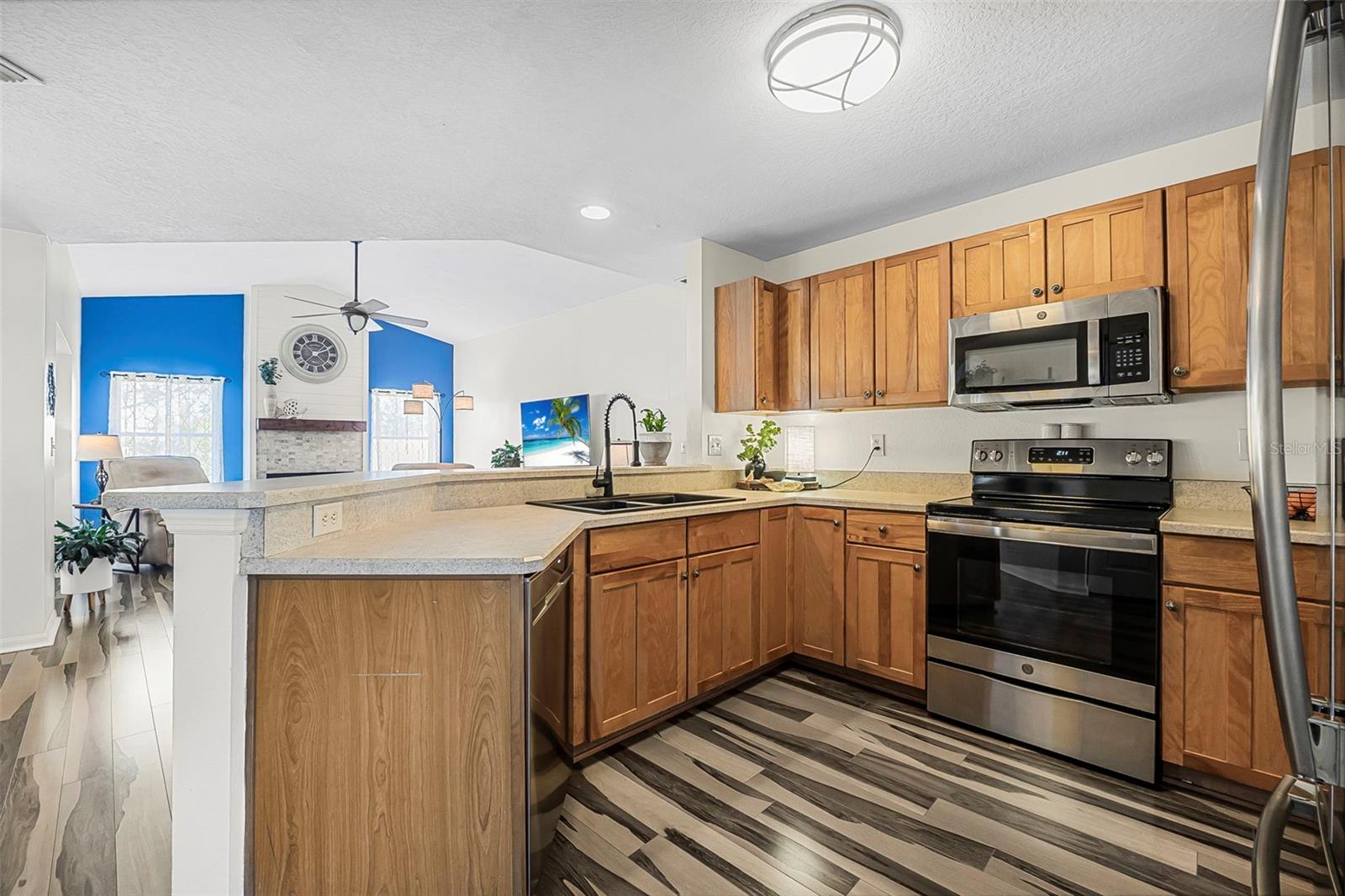 92 SPINNAKER CIR, SOUTH DAYTONA, FL, 32119