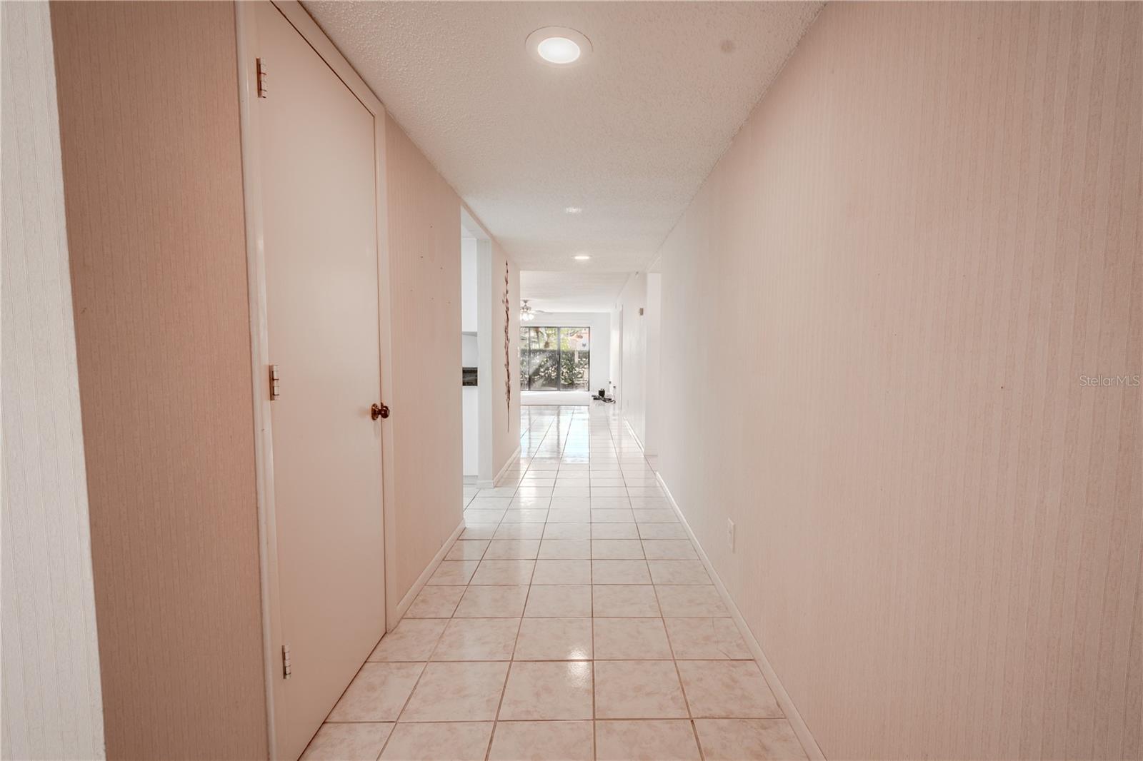3505 TARPON WOODS BLVD #N404, PALM HARBOR, FL, 34685