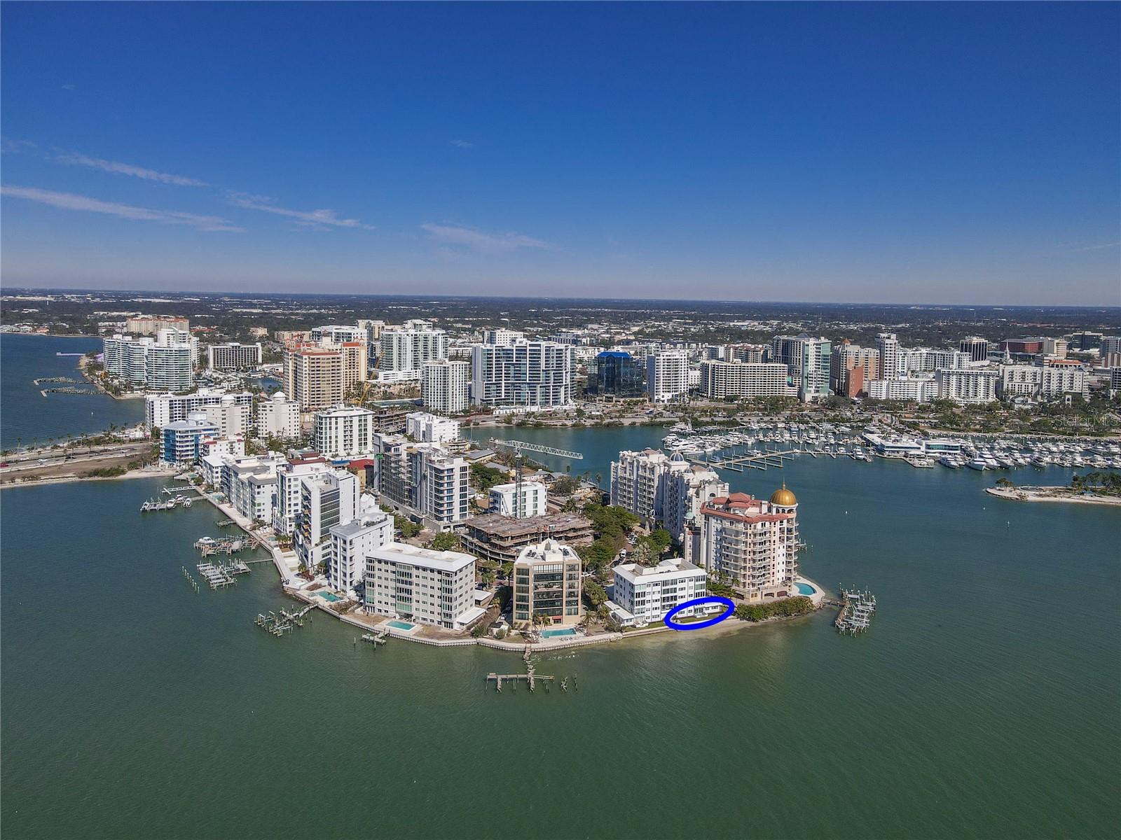 400 GOLDEN GATE PT #11, SARASOTA, FL, 34236