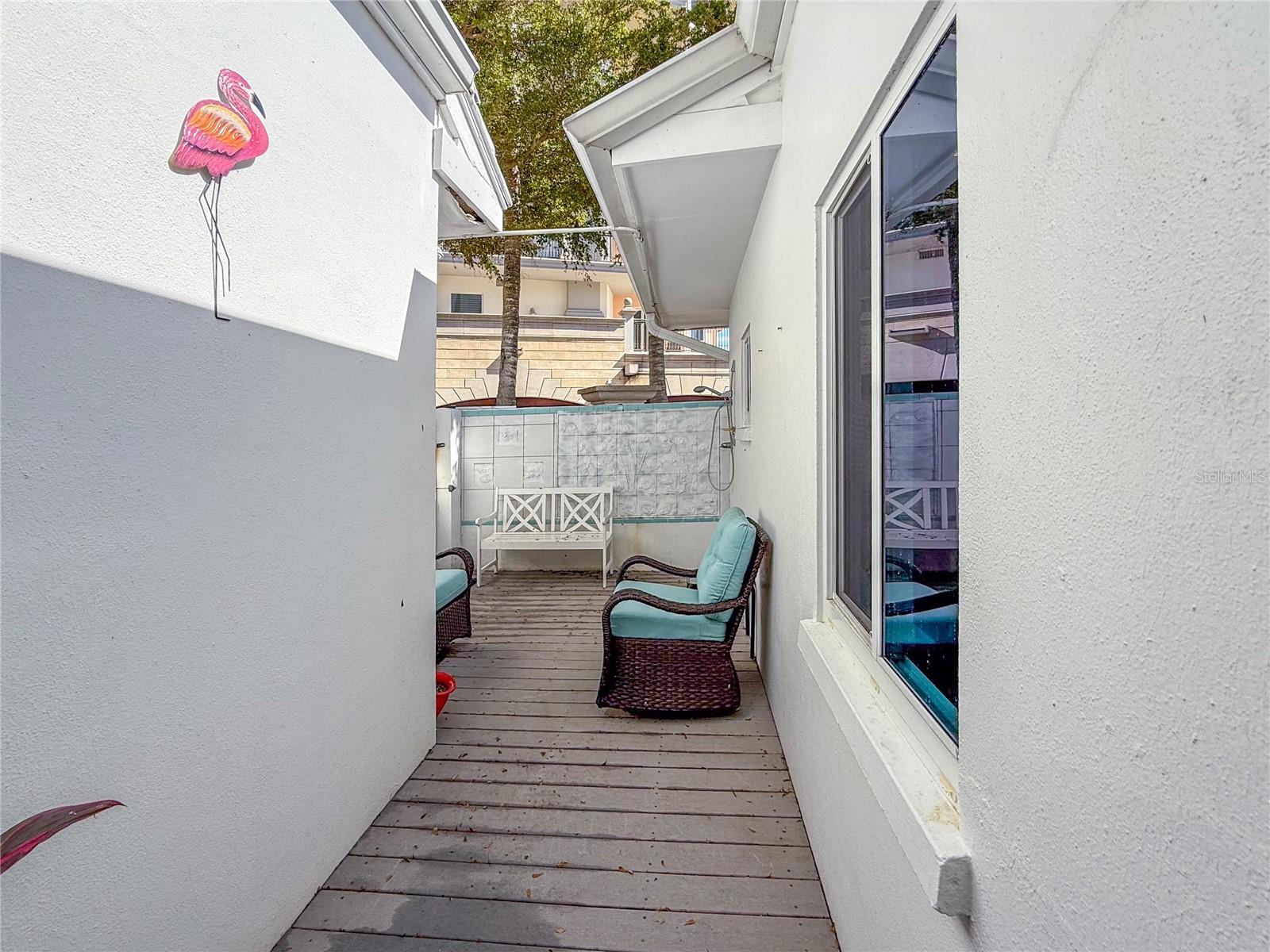 400 GOLDEN GATE PT #11, SARASOTA, FL, 34236