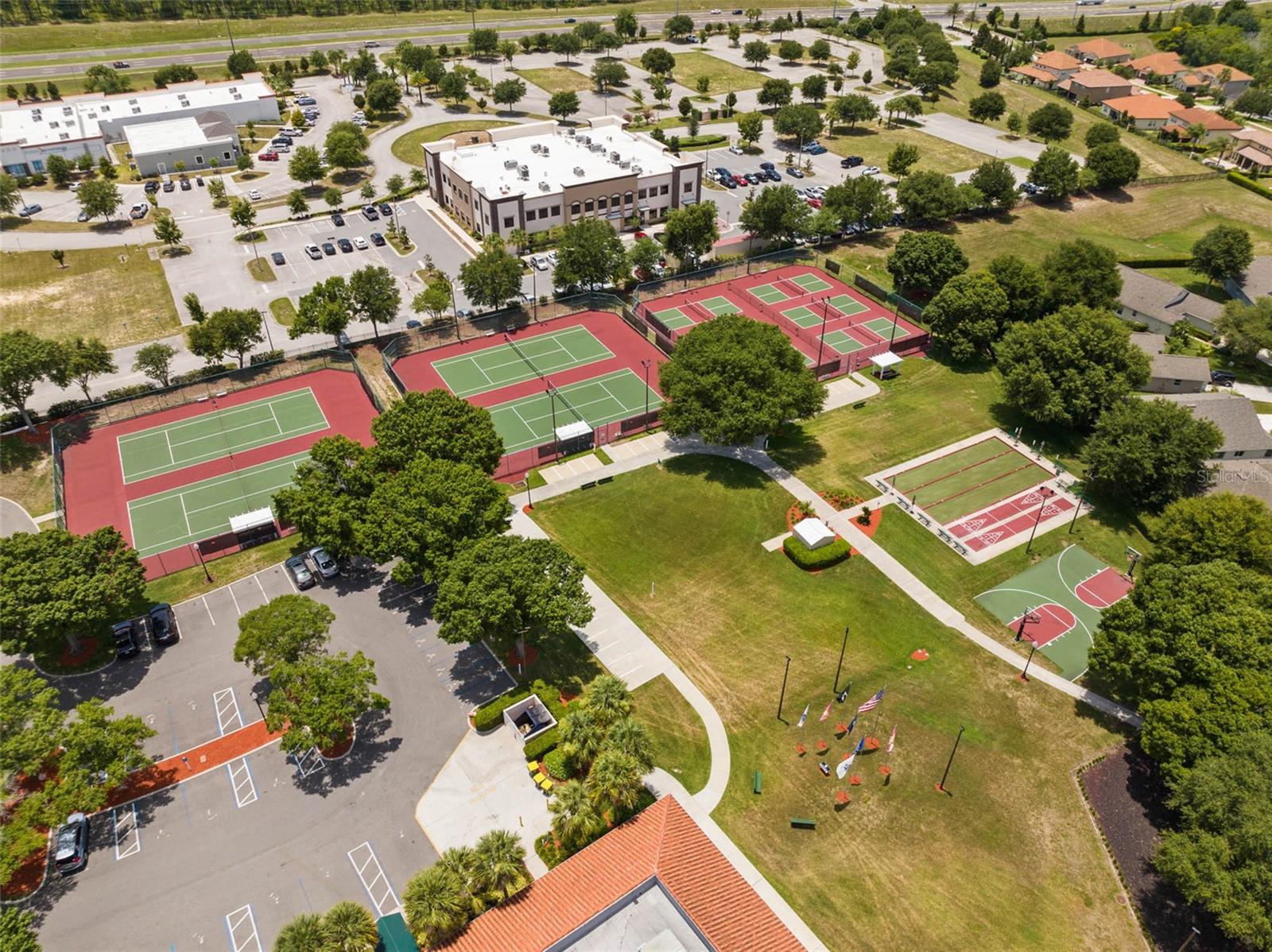 3916 DOUNE WAY, CLERMONT, FL, 34711