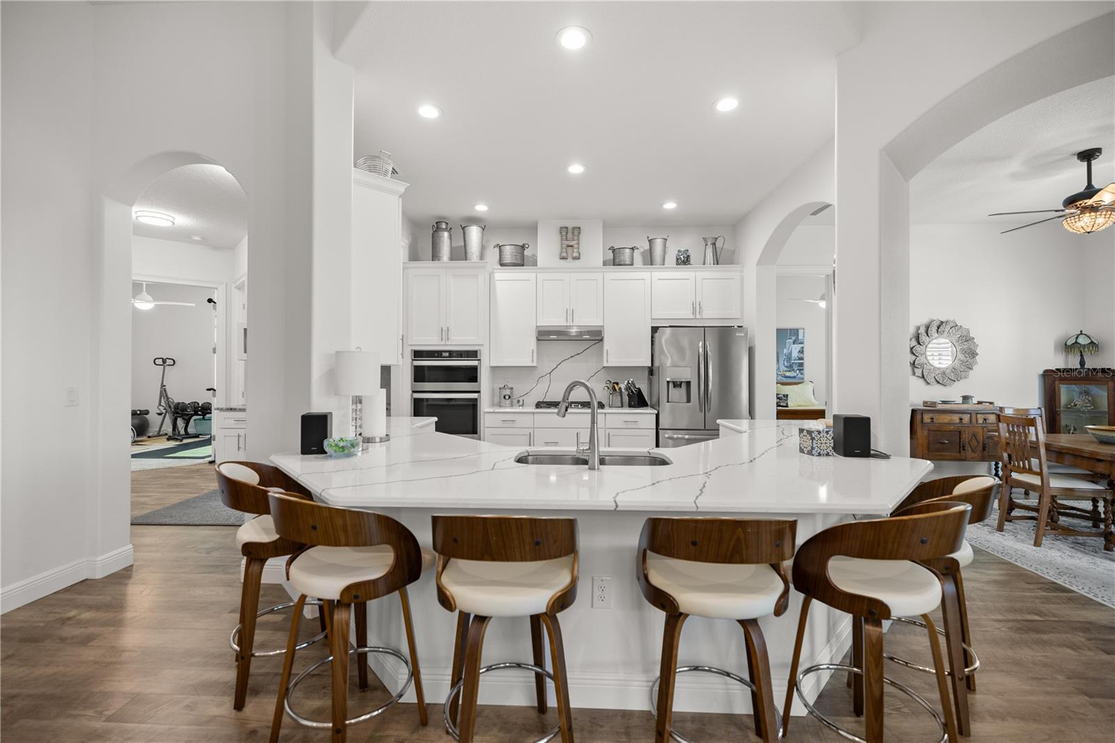 5141 GREENS DR, LADY LAKE, FL, 32159