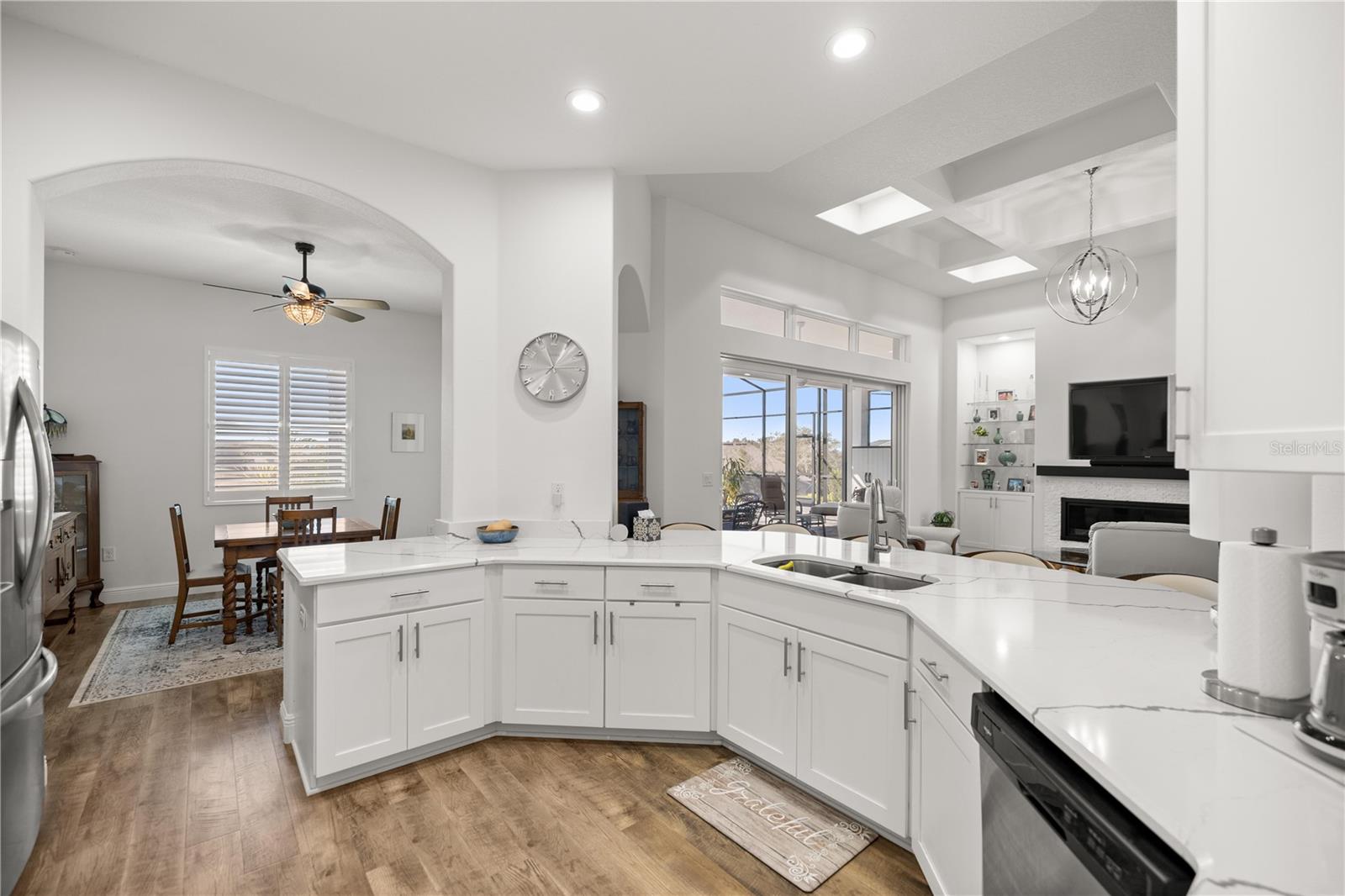 5141 GREENS DR, LADY LAKE, FL, 32159