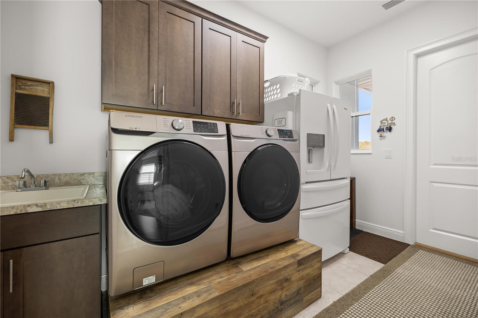 5141 GREENS DR, LADY LAKE, FL, 32159