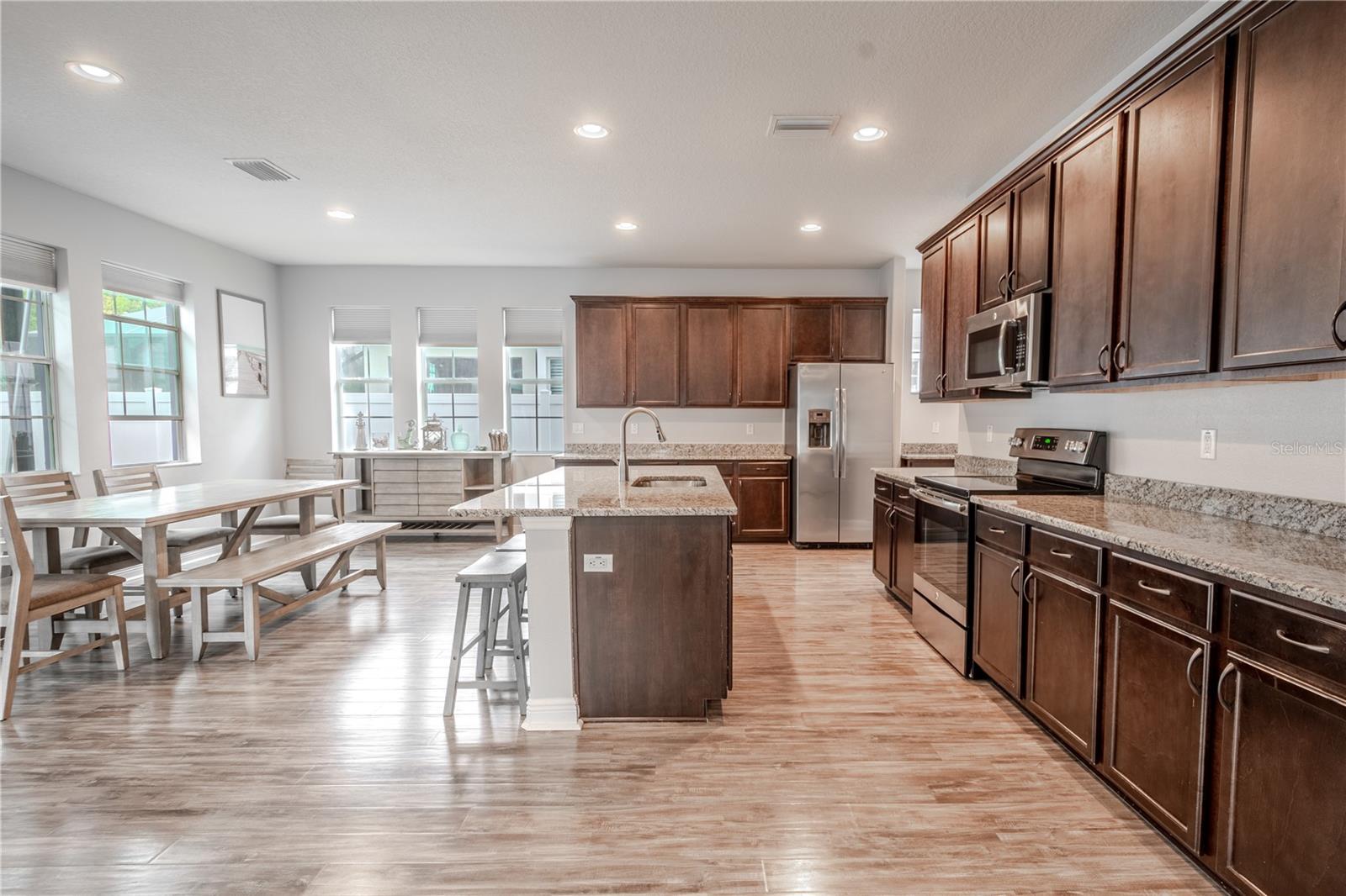 111 PHILIPPE GRAND CT, SAFETY HARBOR, FL, 34695
