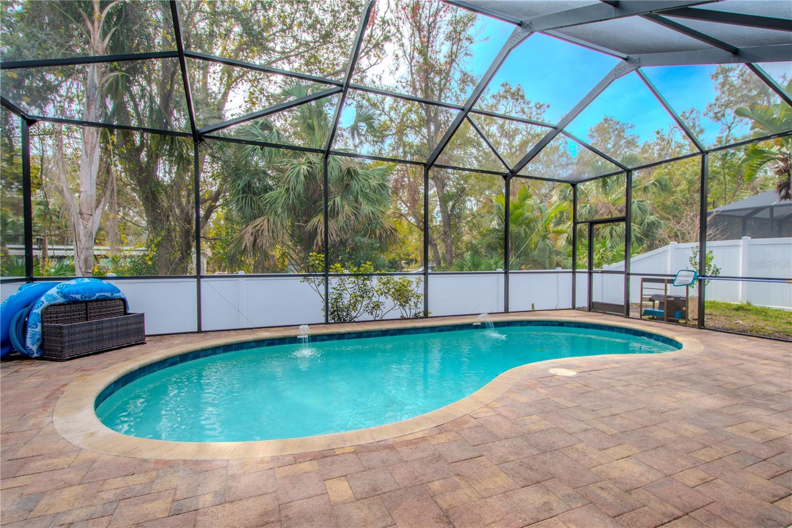 111 PHILIPPE GRAND CT, SAFETY HARBOR, FL, 34695