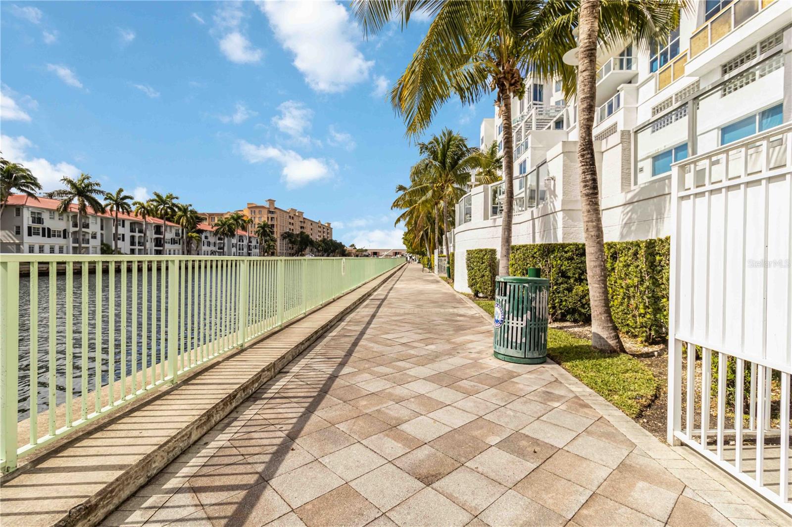 3030 NE 188TH ST #404, AVENTURA, FL, 33180