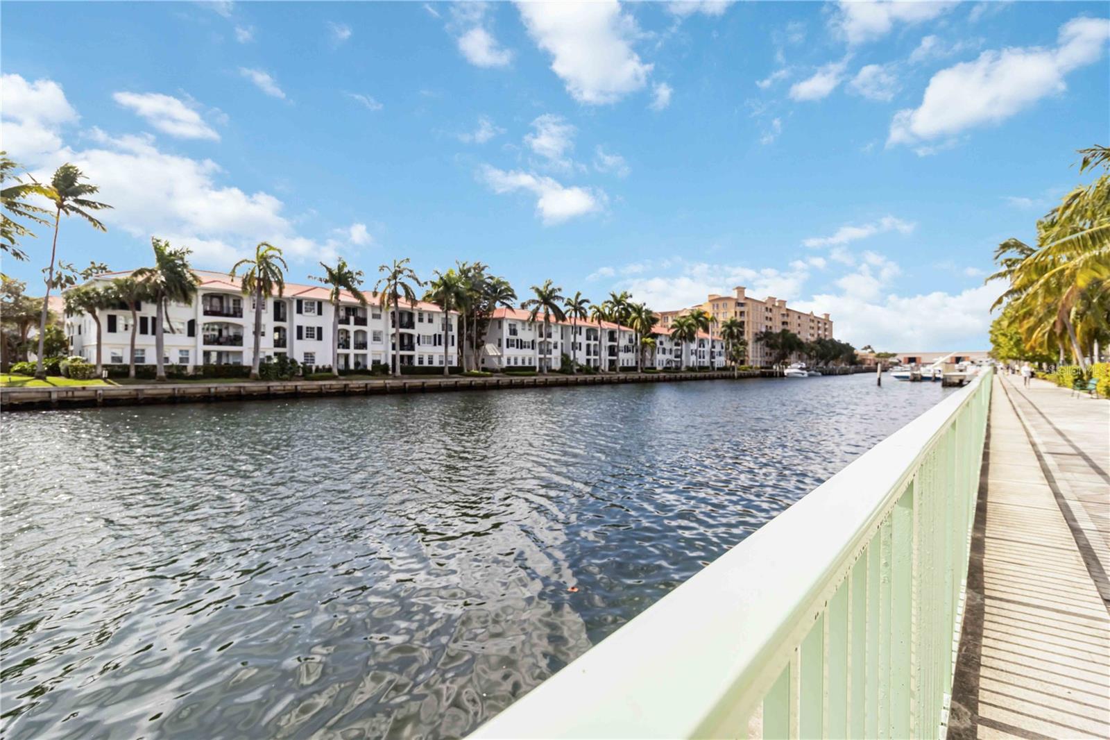 3030 NE 188TH ST #404, AVENTURA, FL, 33180