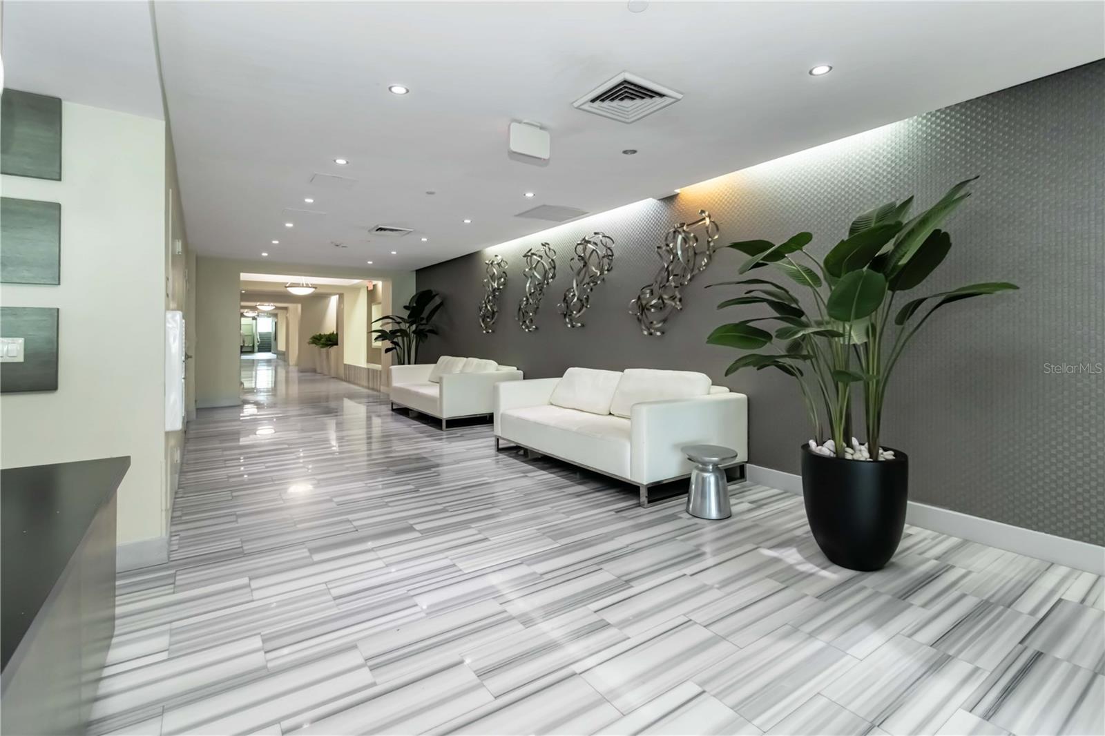 3030 NE 188TH ST #404, AVENTURA, FL, 33180