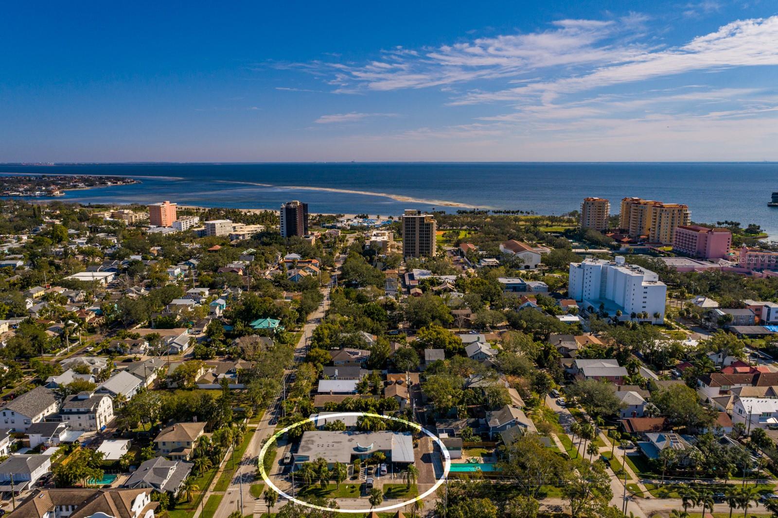 206 9TH AVE NE, ST PETERSBURG, FL, 33701