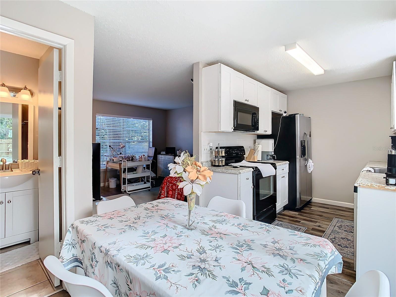 13917 VILLAGE VIEW DR, TAMPA, FL, 33624