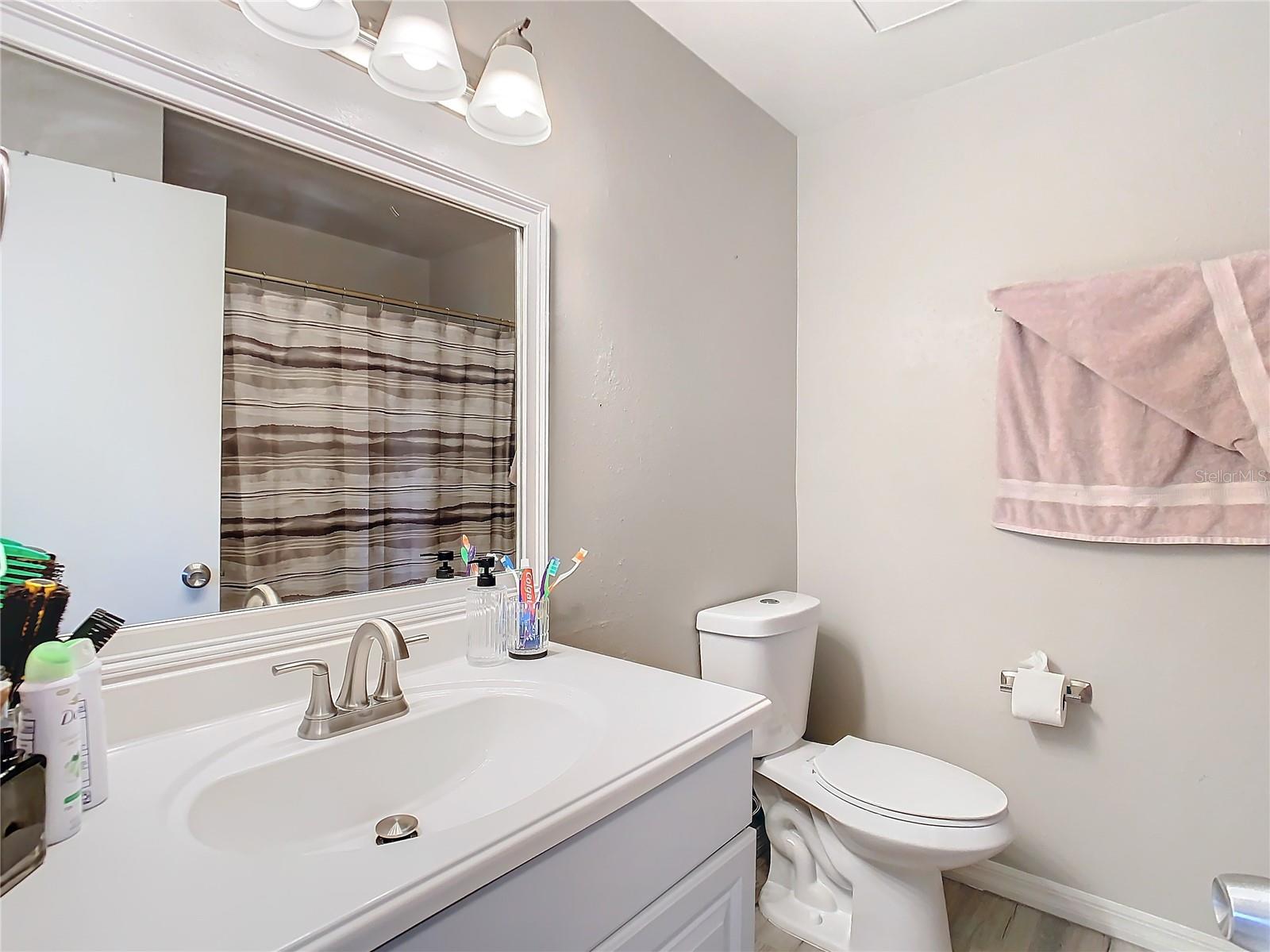 13917 VILLAGE VIEW DR, TAMPA, FL, 33624