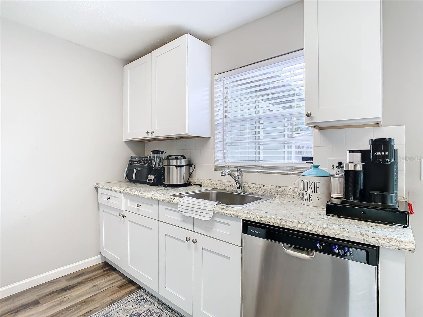 13917 VILLAGE VIEW DR, TAMPA, FL, 33624