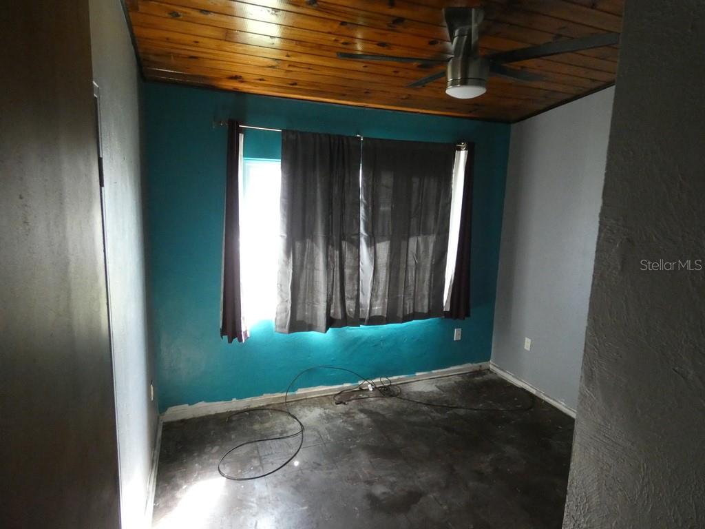 4911 W CONCORD AVE, ORLANDO, FL, 32808