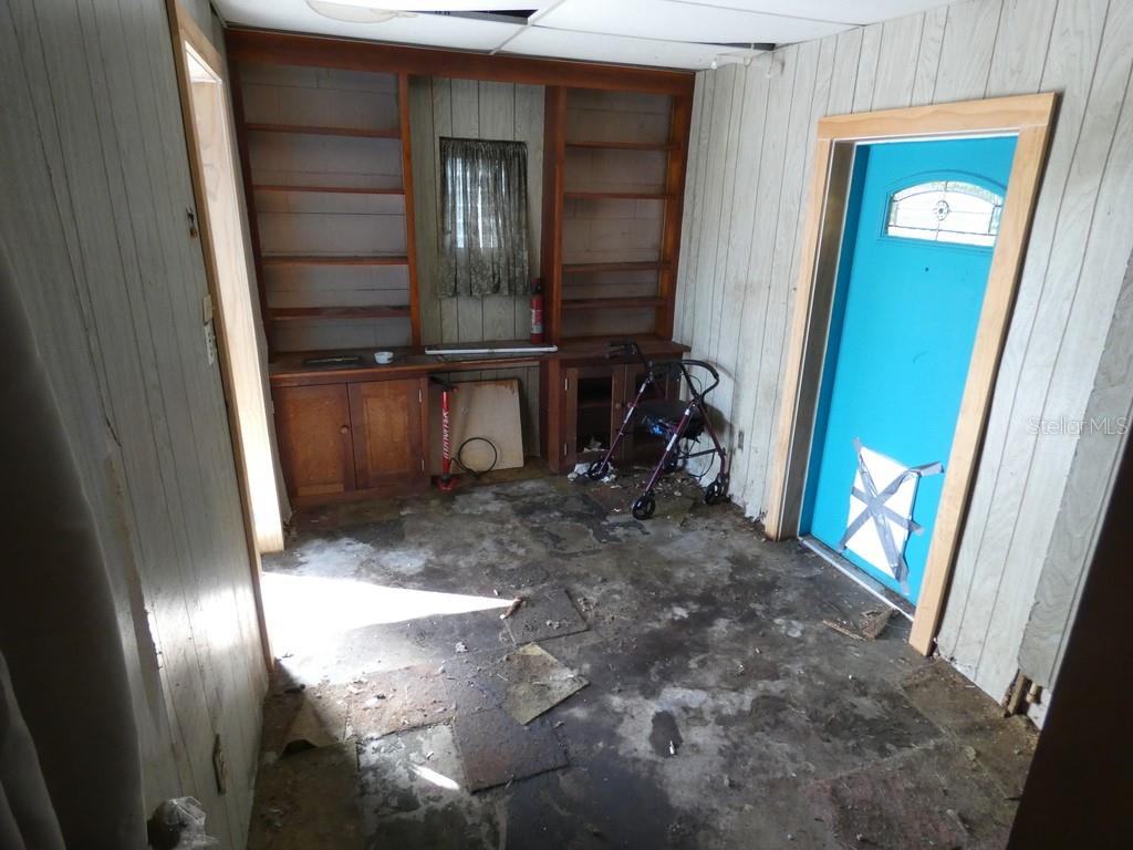 4911 W CONCORD AVE, ORLANDO, FL, 32808