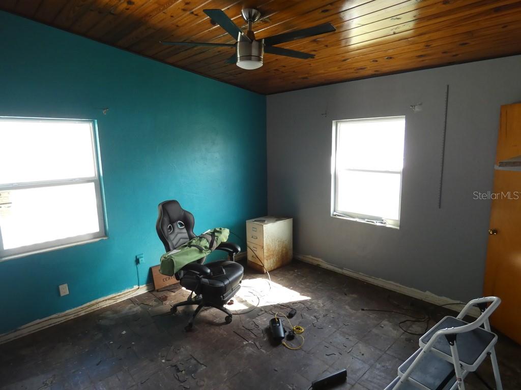 4911 W CONCORD AVE, ORLANDO, FL, 32808