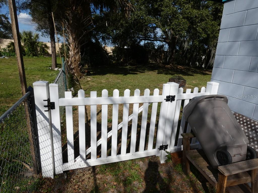 4911 W CONCORD AVE, ORLANDO, FL, 32808