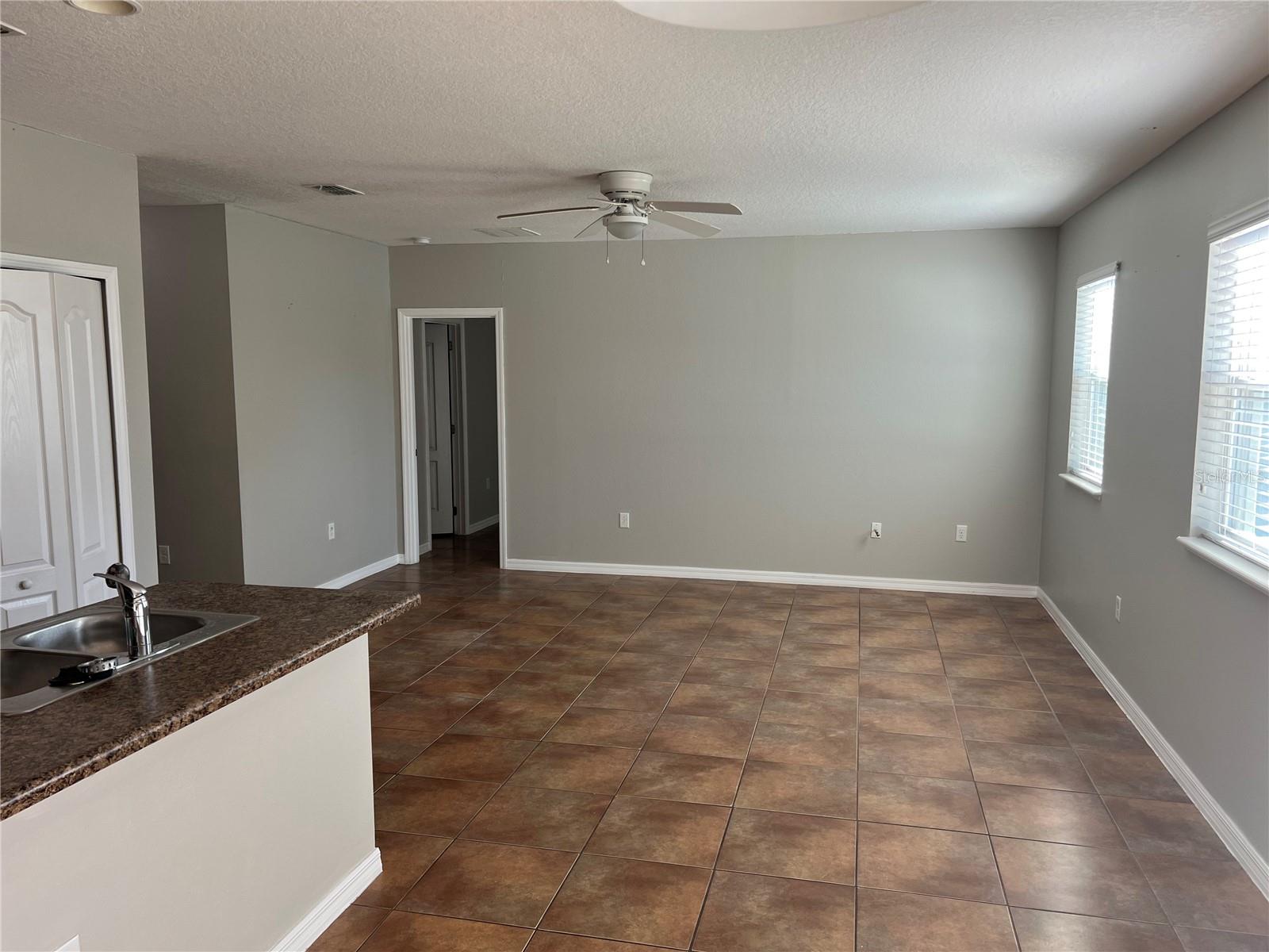 1038 SUFFRAGETTE CIR, HAINES CITY, FL, 33844