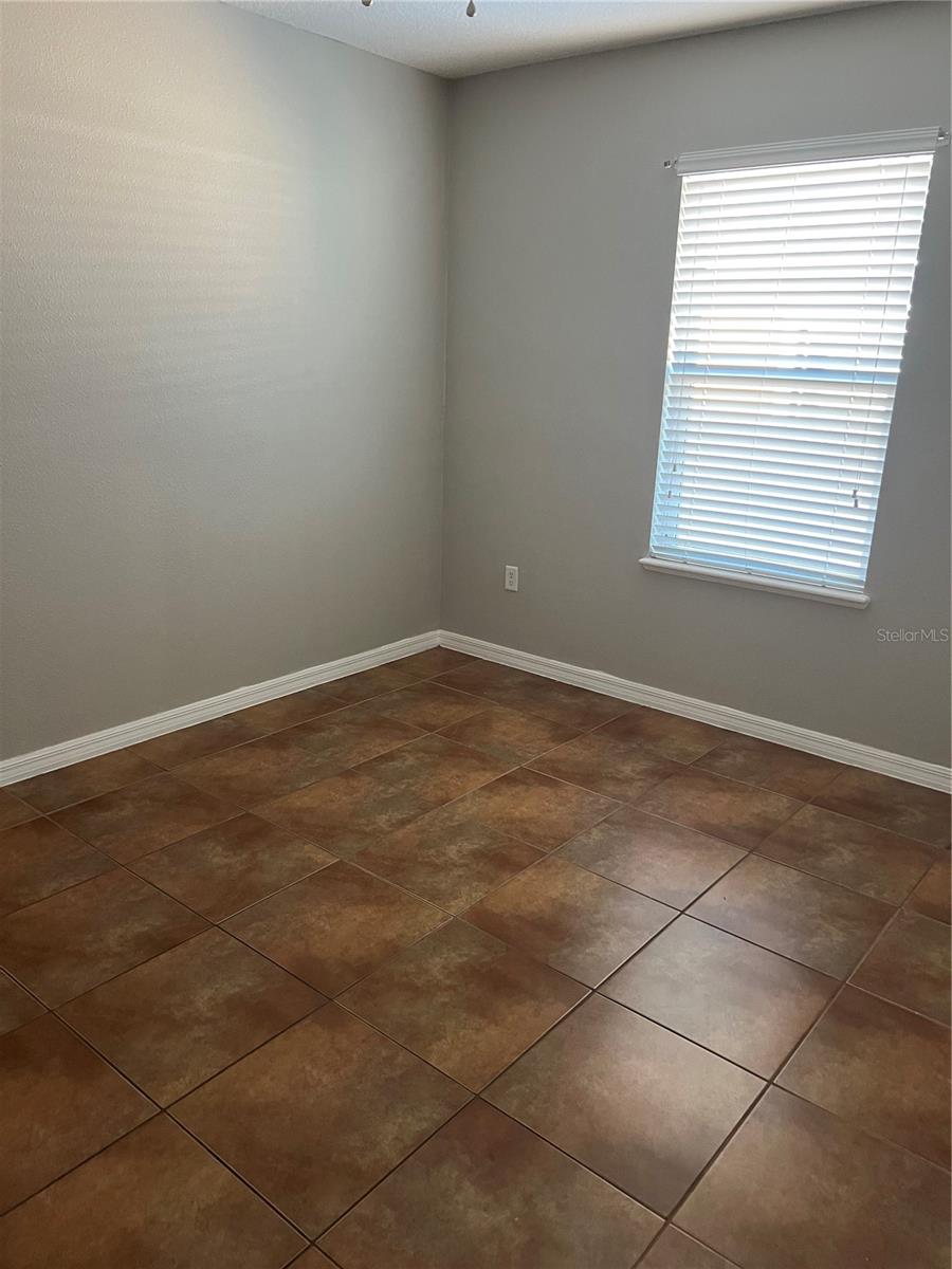 1038 SUFFRAGETTE CIR, HAINES CITY, FL, 33844