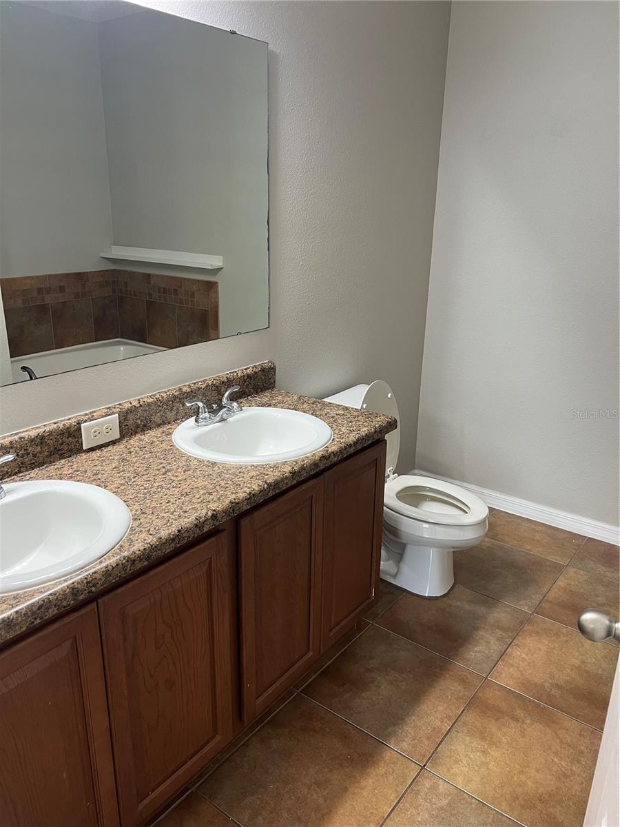 1038 SUFFRAGETTE CIR, HAINES CITY, FL, 33844